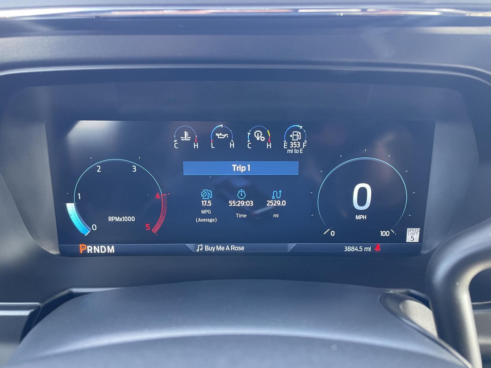 Vehicle photo 15