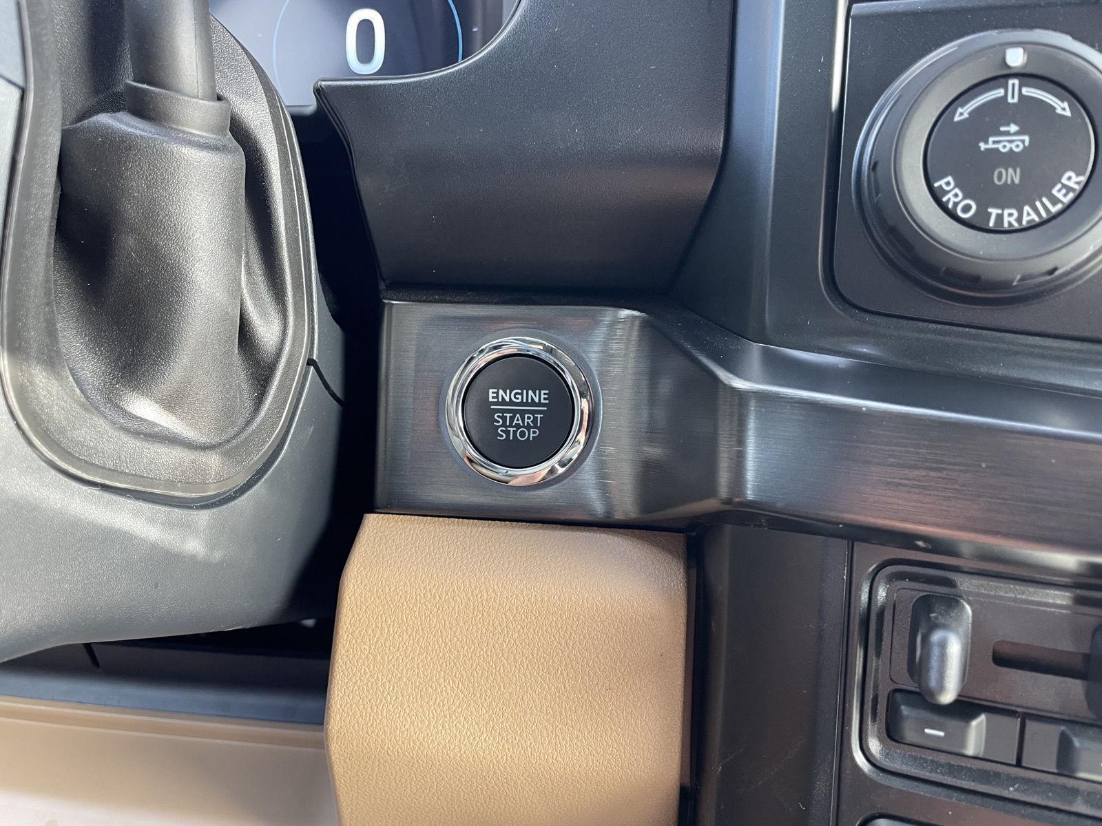 Vehicle photo 27