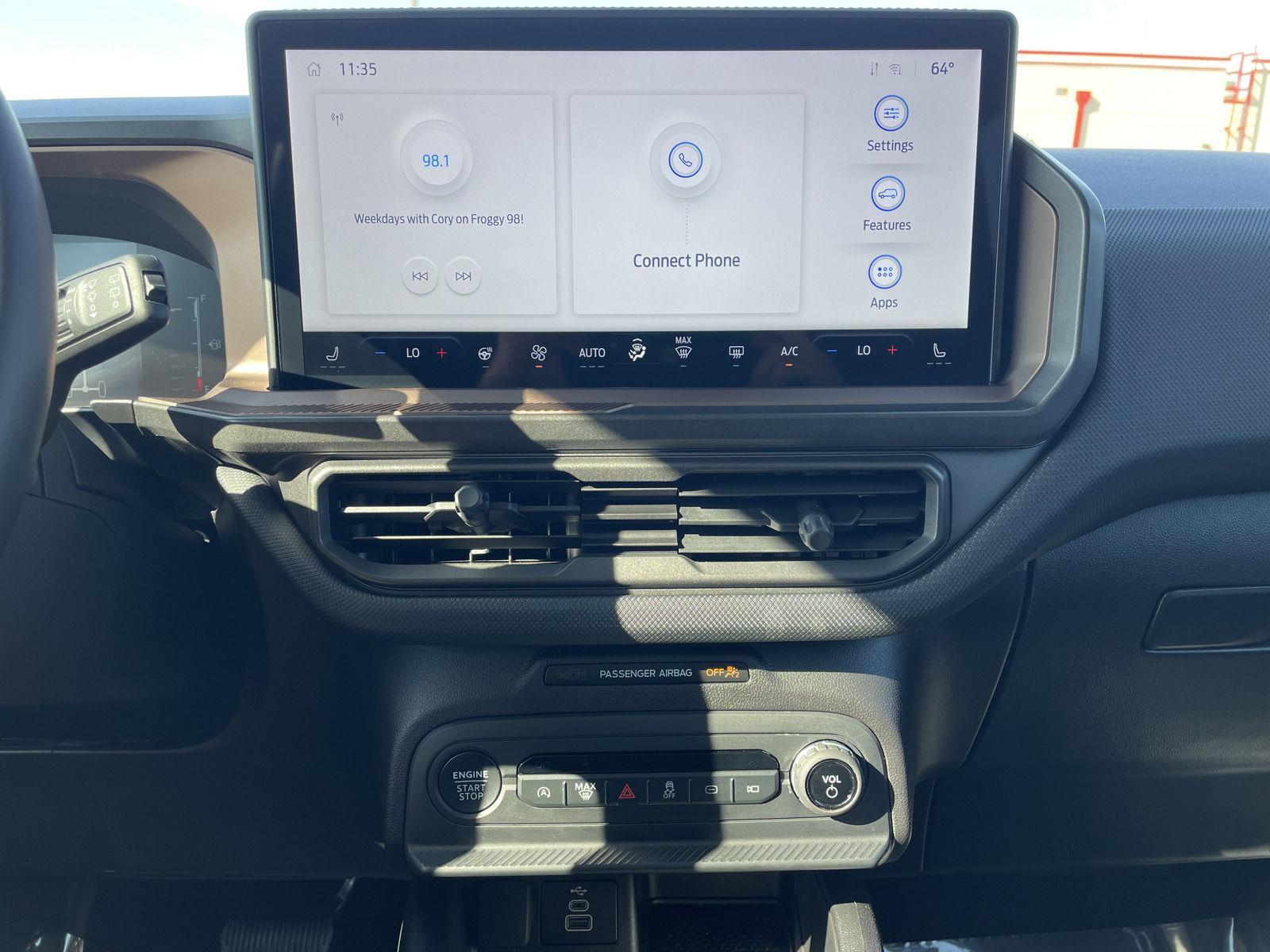 Vehicle photo 22