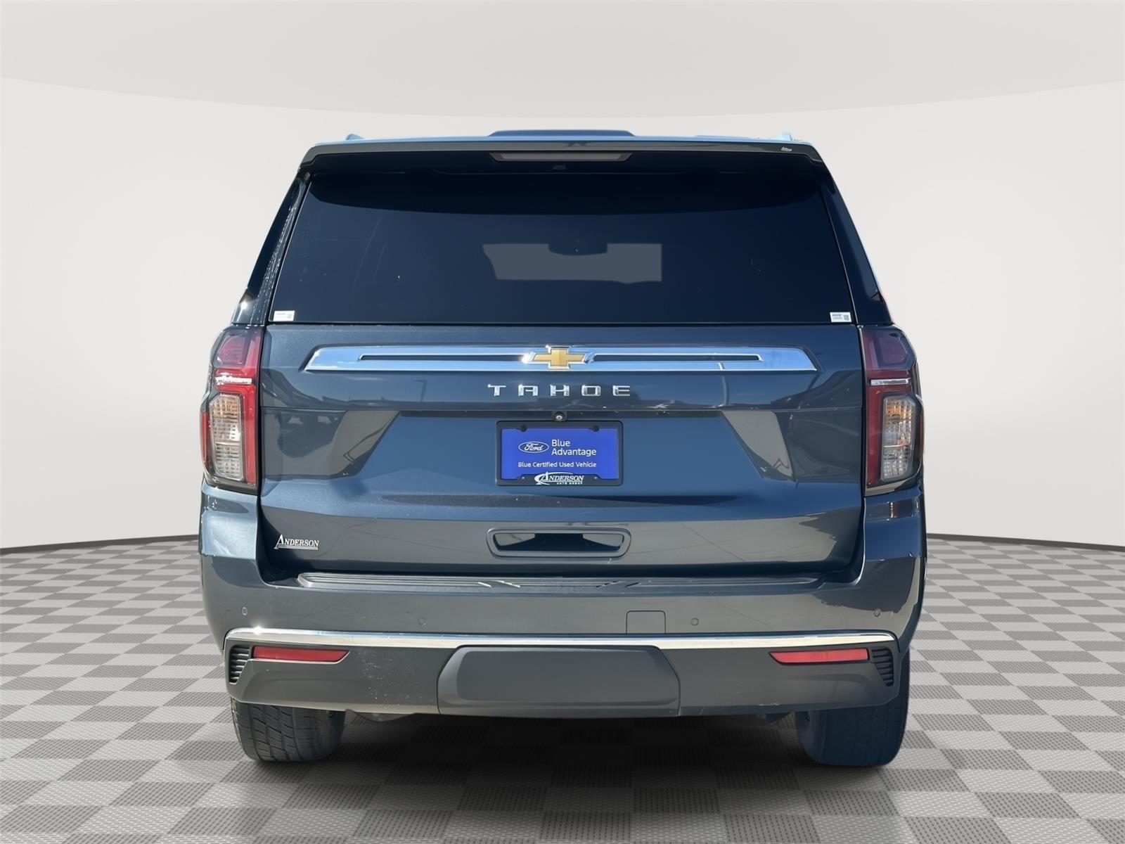 Vehicle photo 8