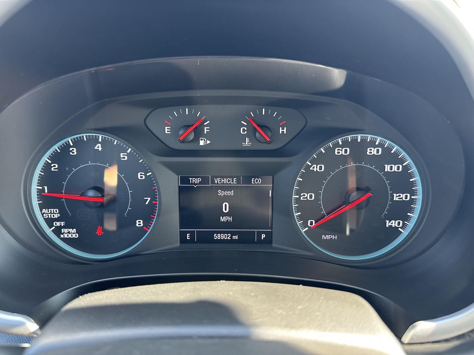 Vehicle photo 15