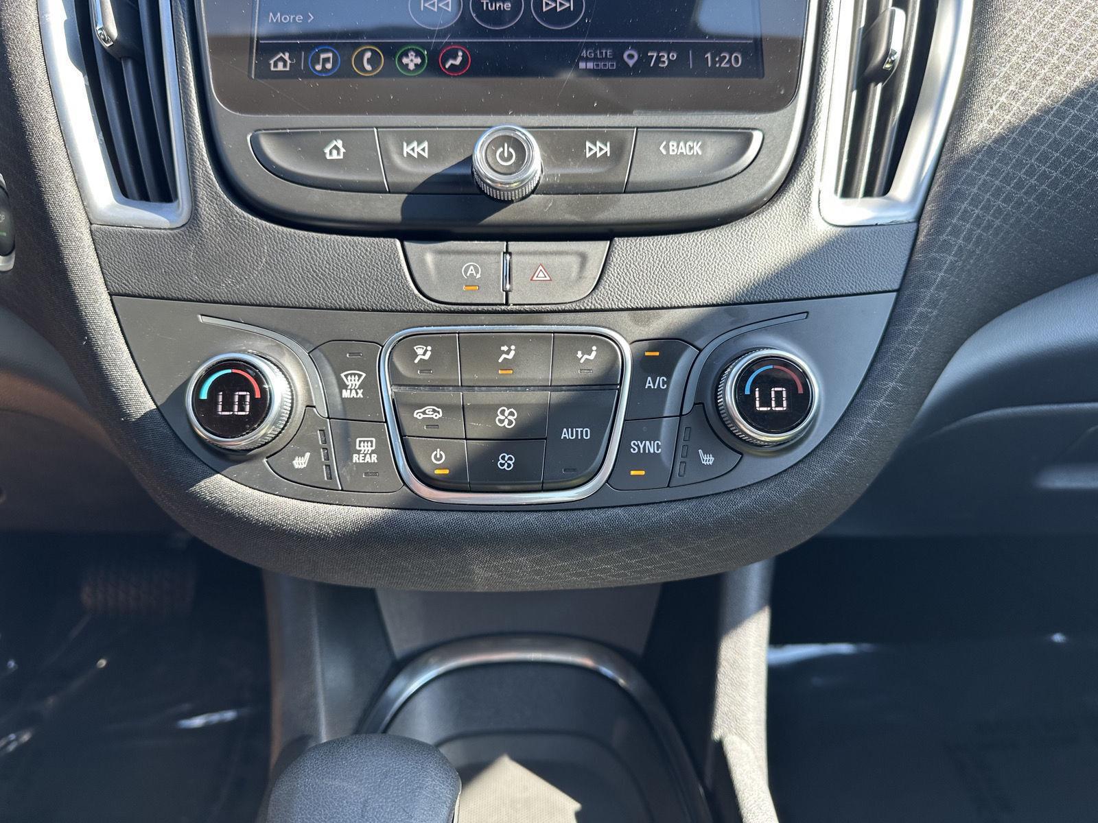 Vehicle photo 27