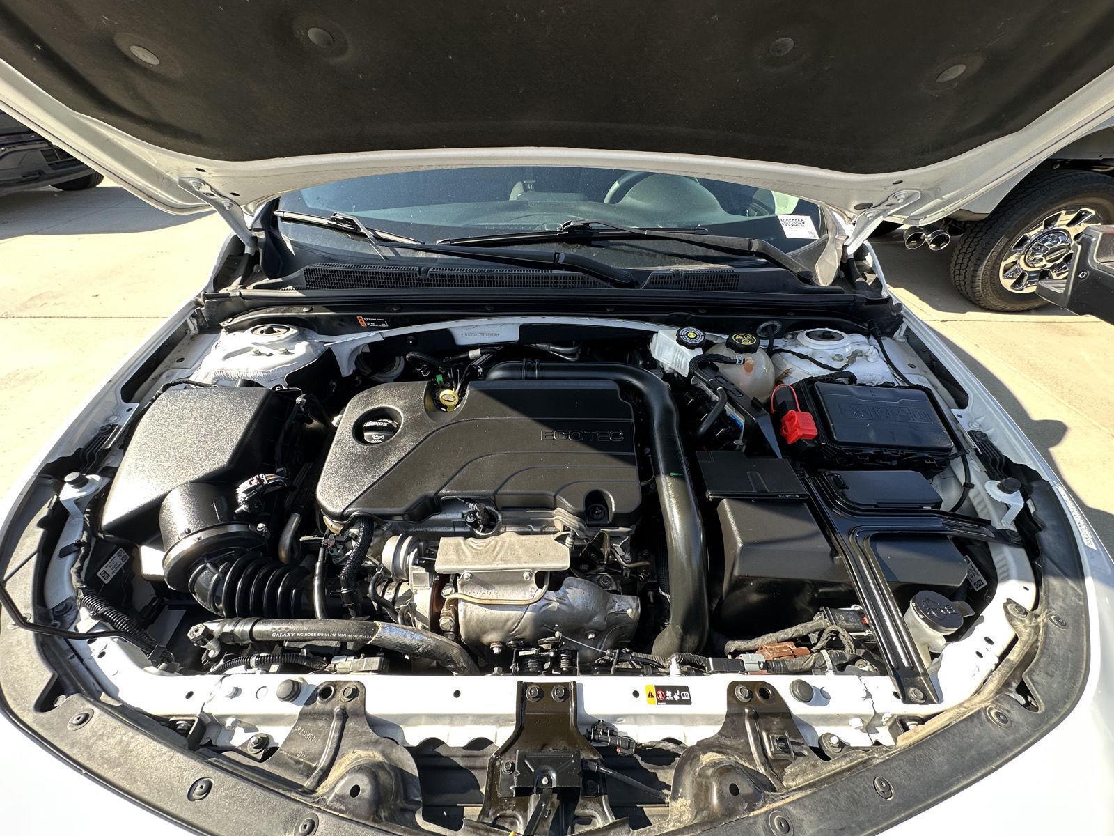 Vehicle photo 35
