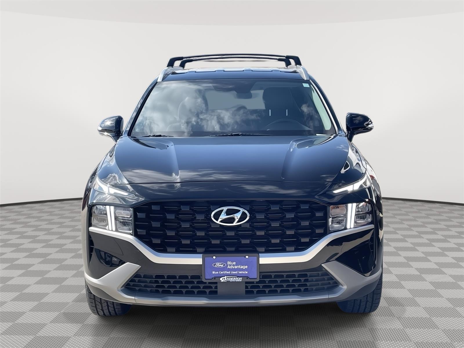Vehicle photo 4