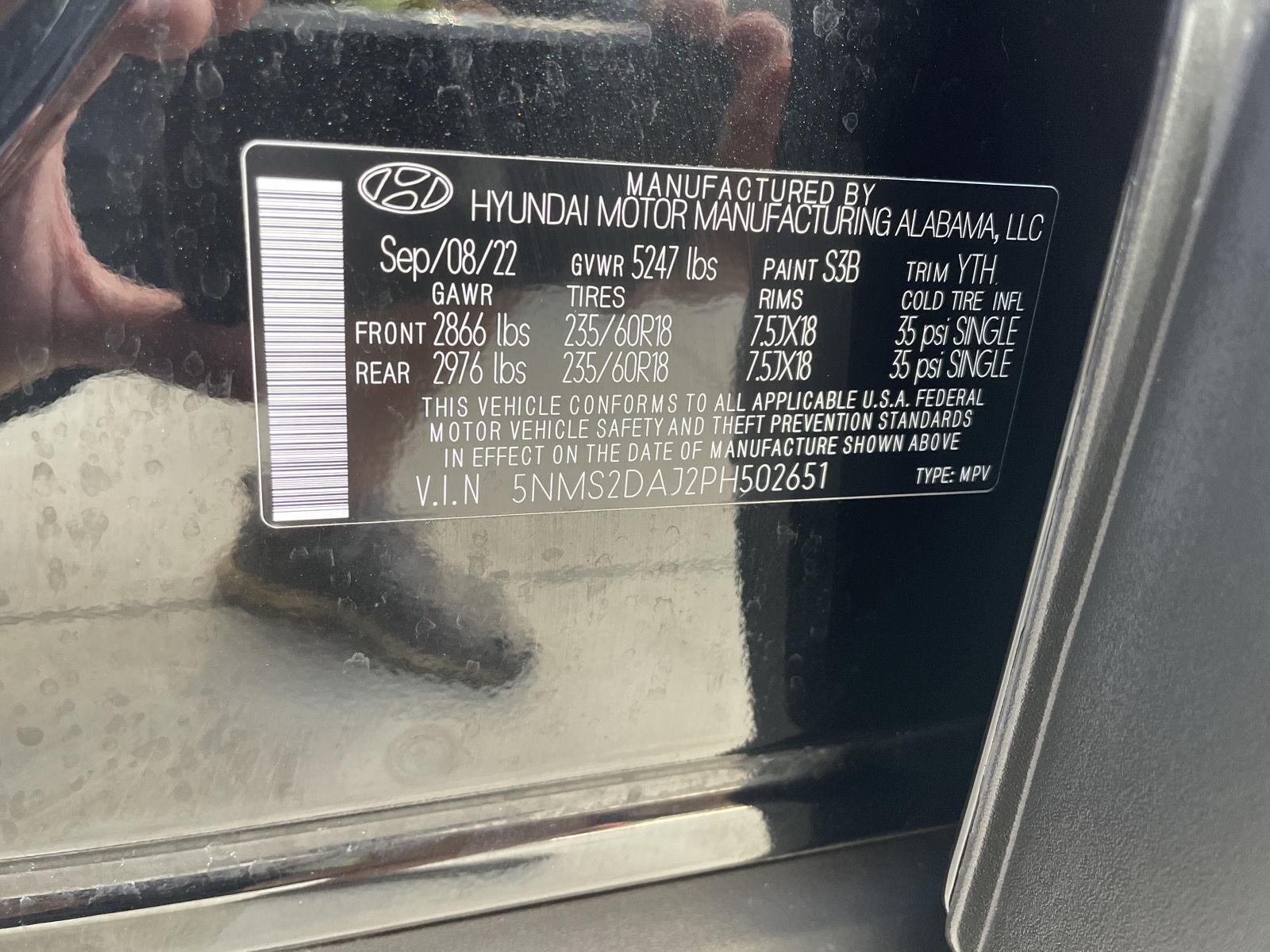 Vehicle photo 31