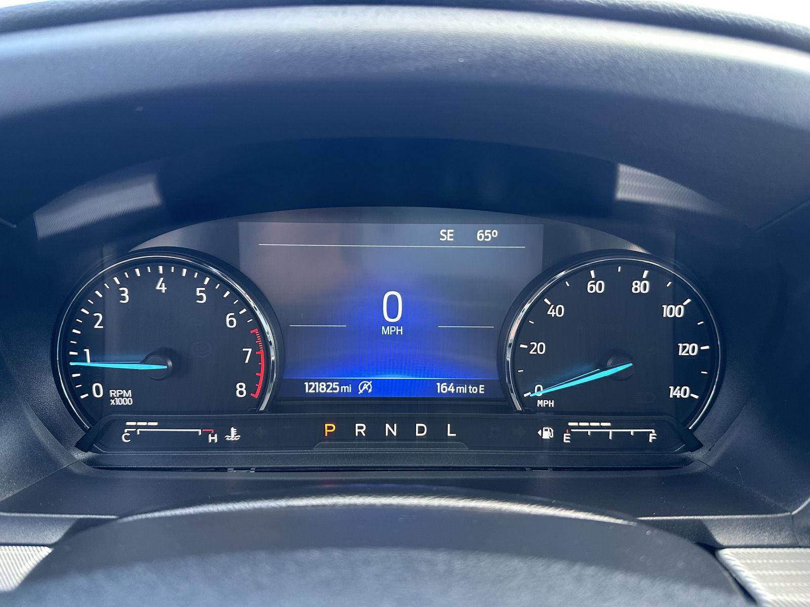 Vehicle photo 15
