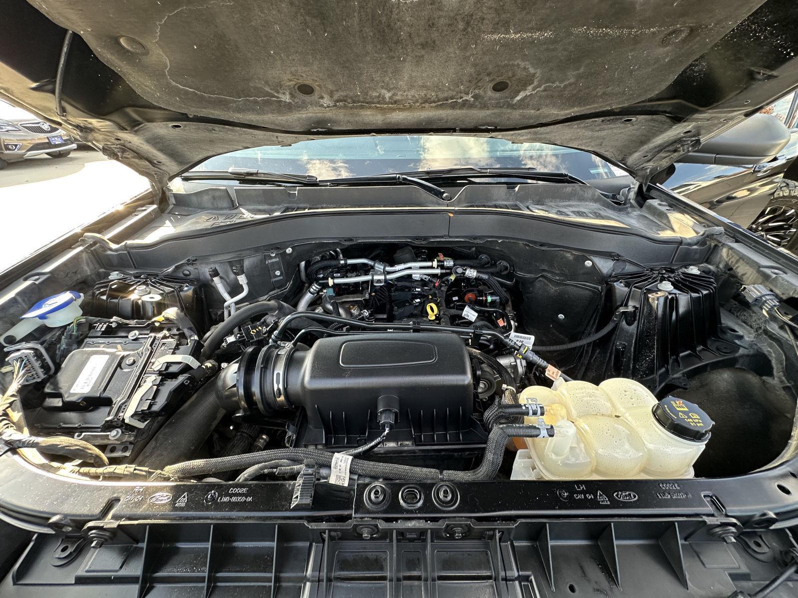 Vehicle photo 36