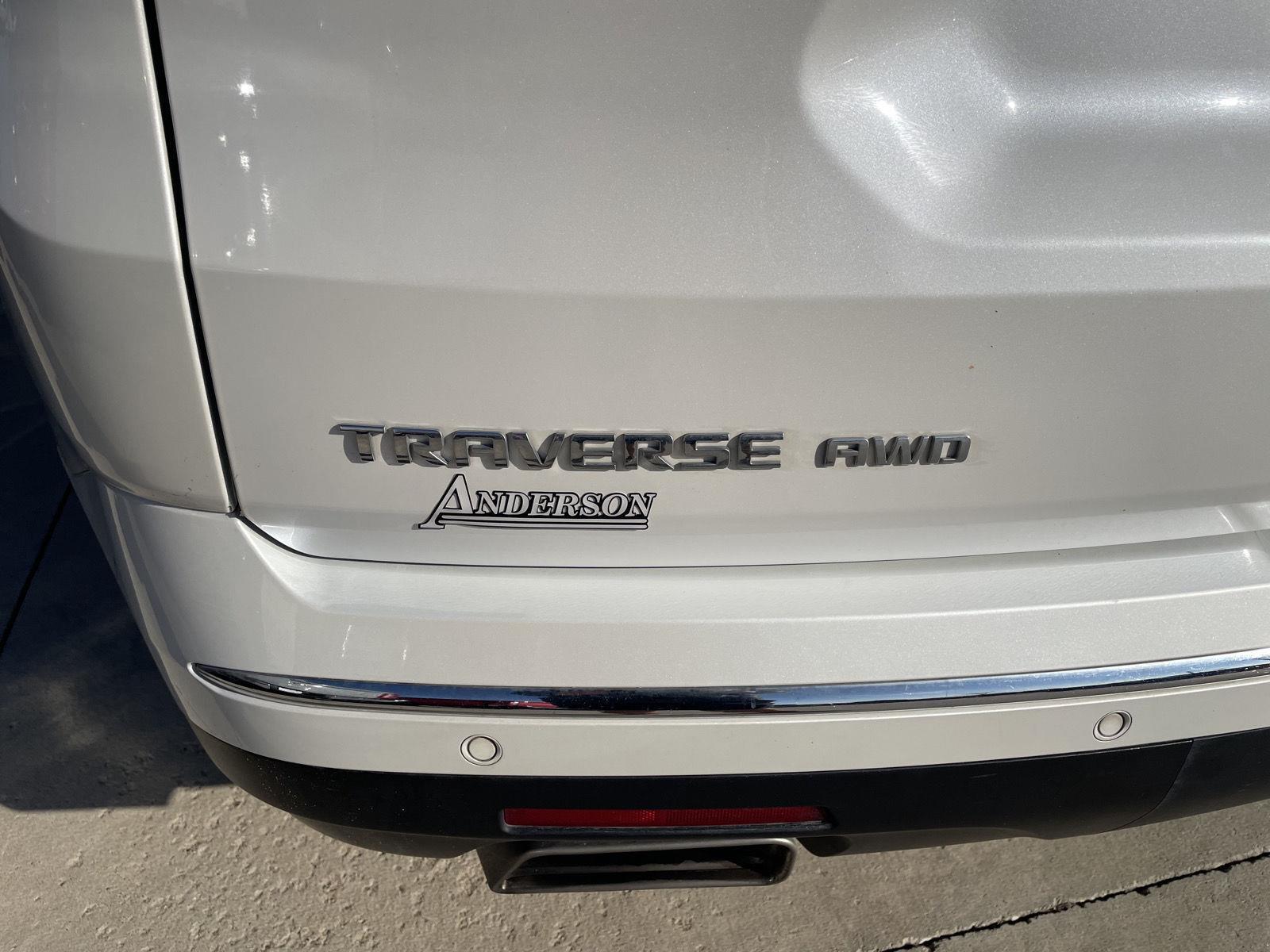 Vehicle photo 43