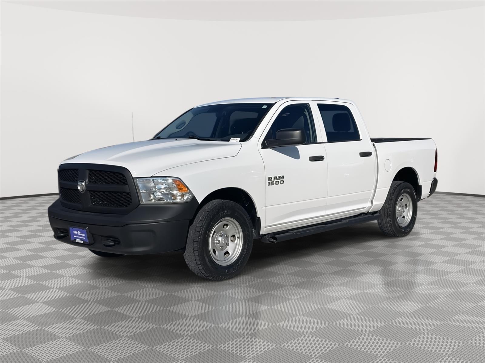 Vehicle photo 1