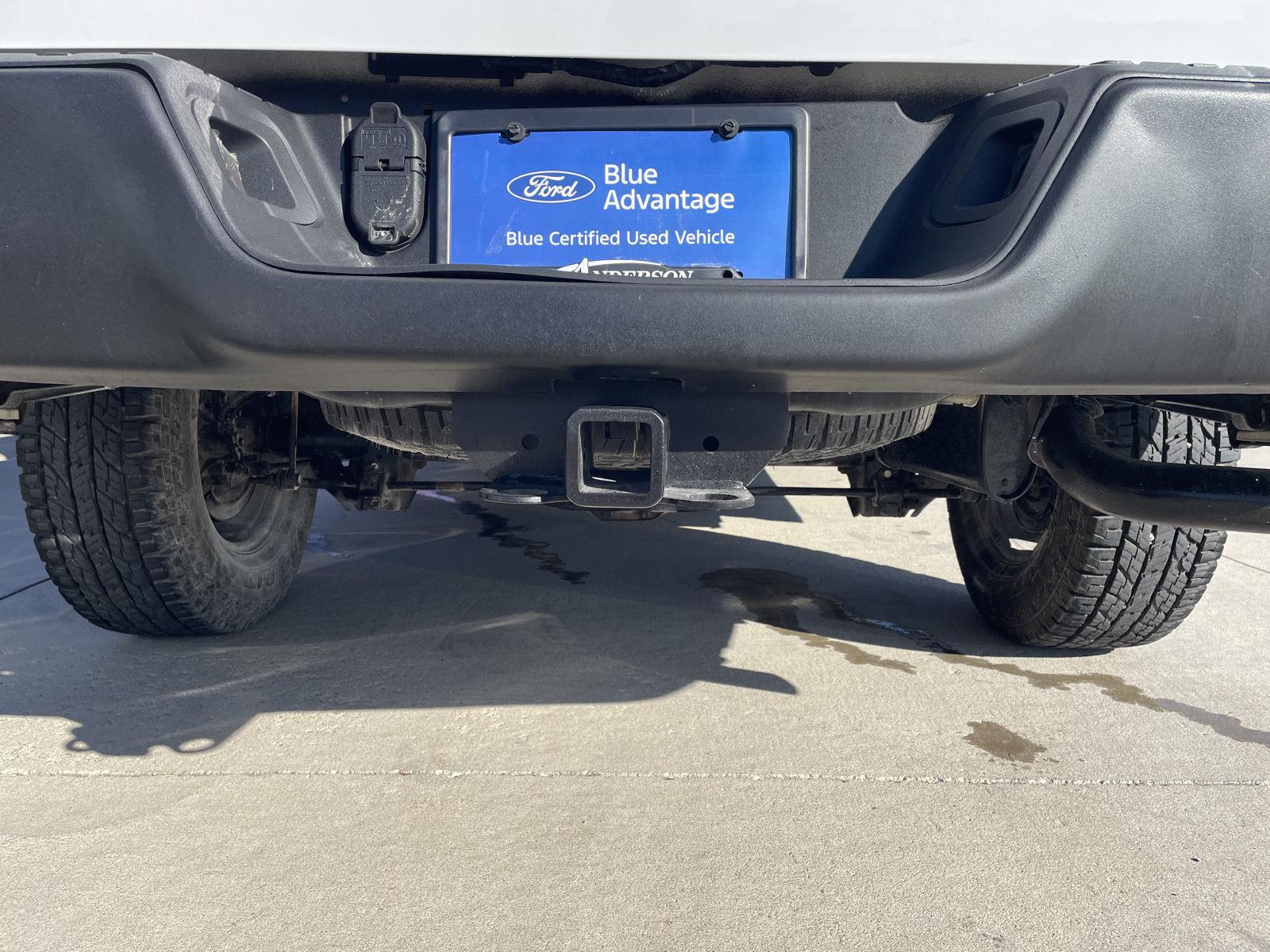 Vehicle photo 33