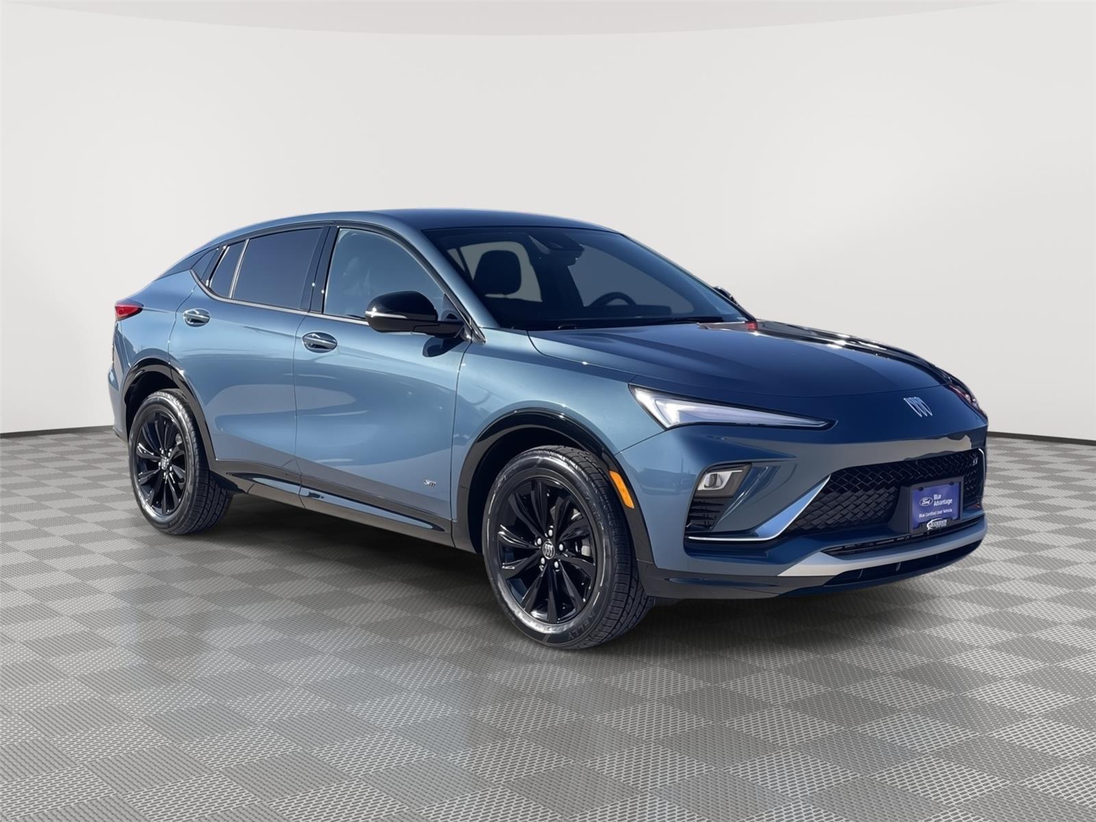 Vehicle photo 5