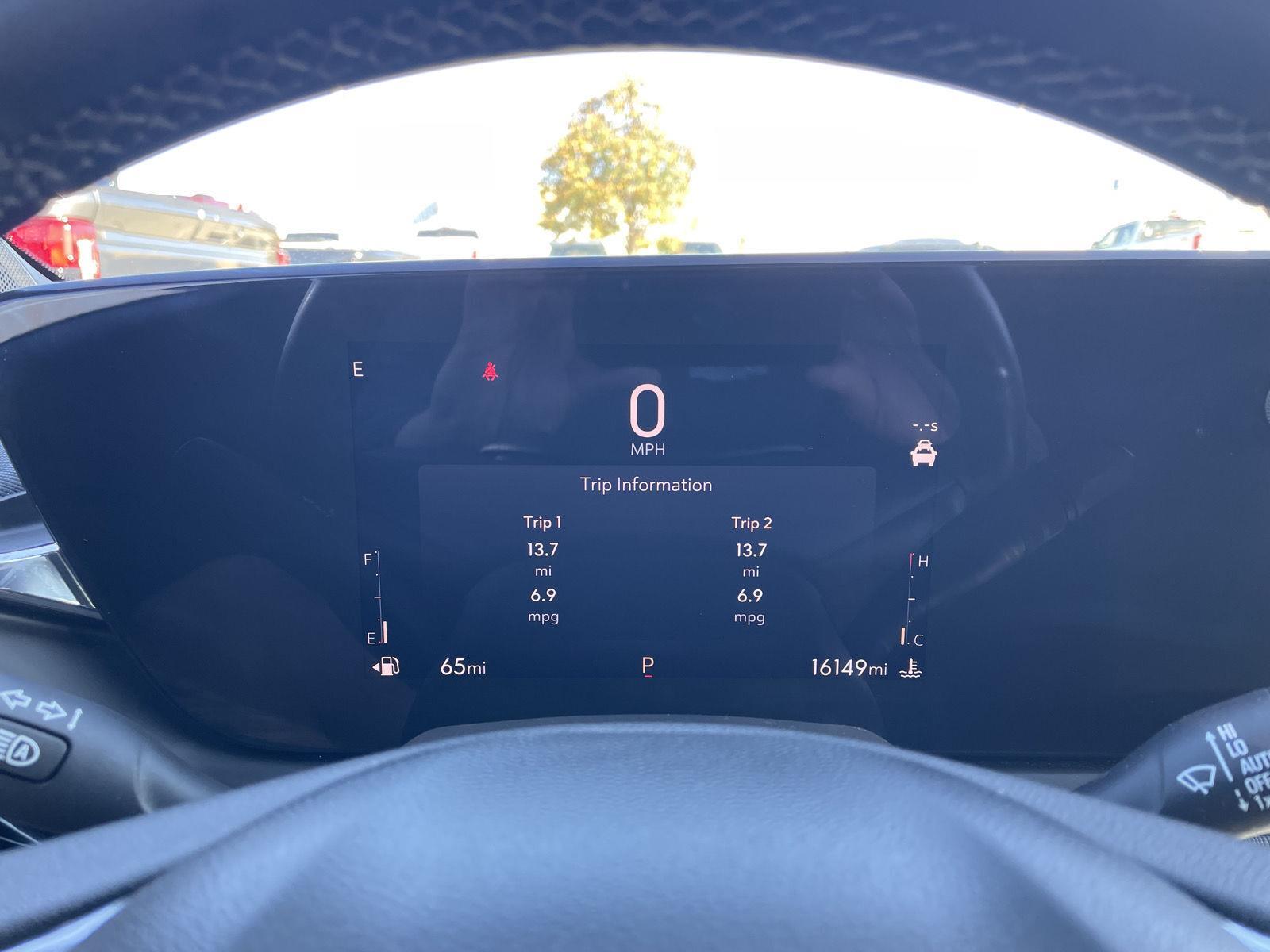 Vehicle photo 15