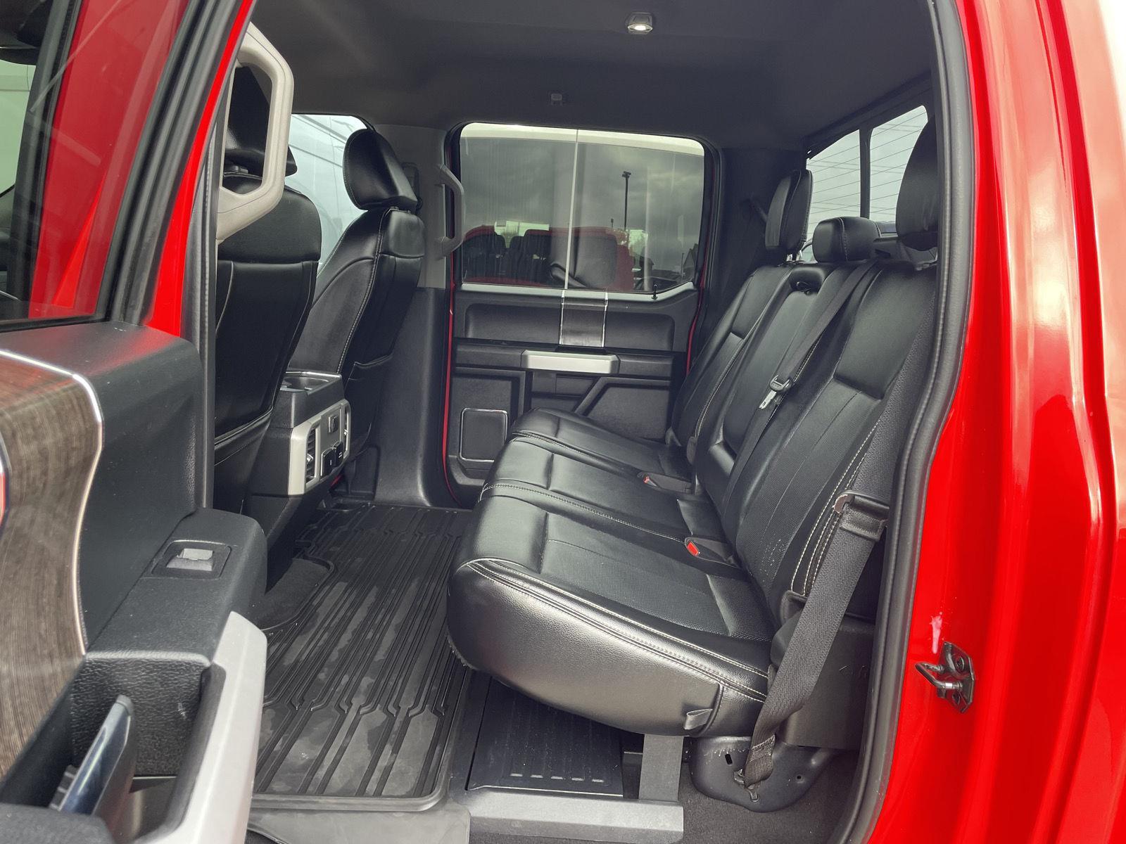 Vehicle photo 20