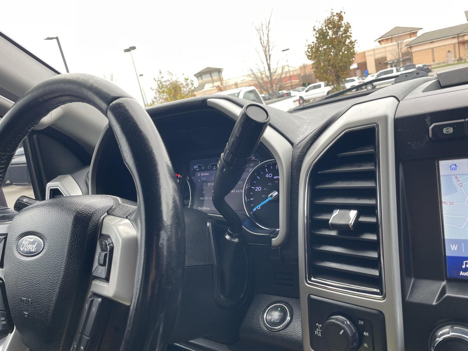 Vehicle photo 36