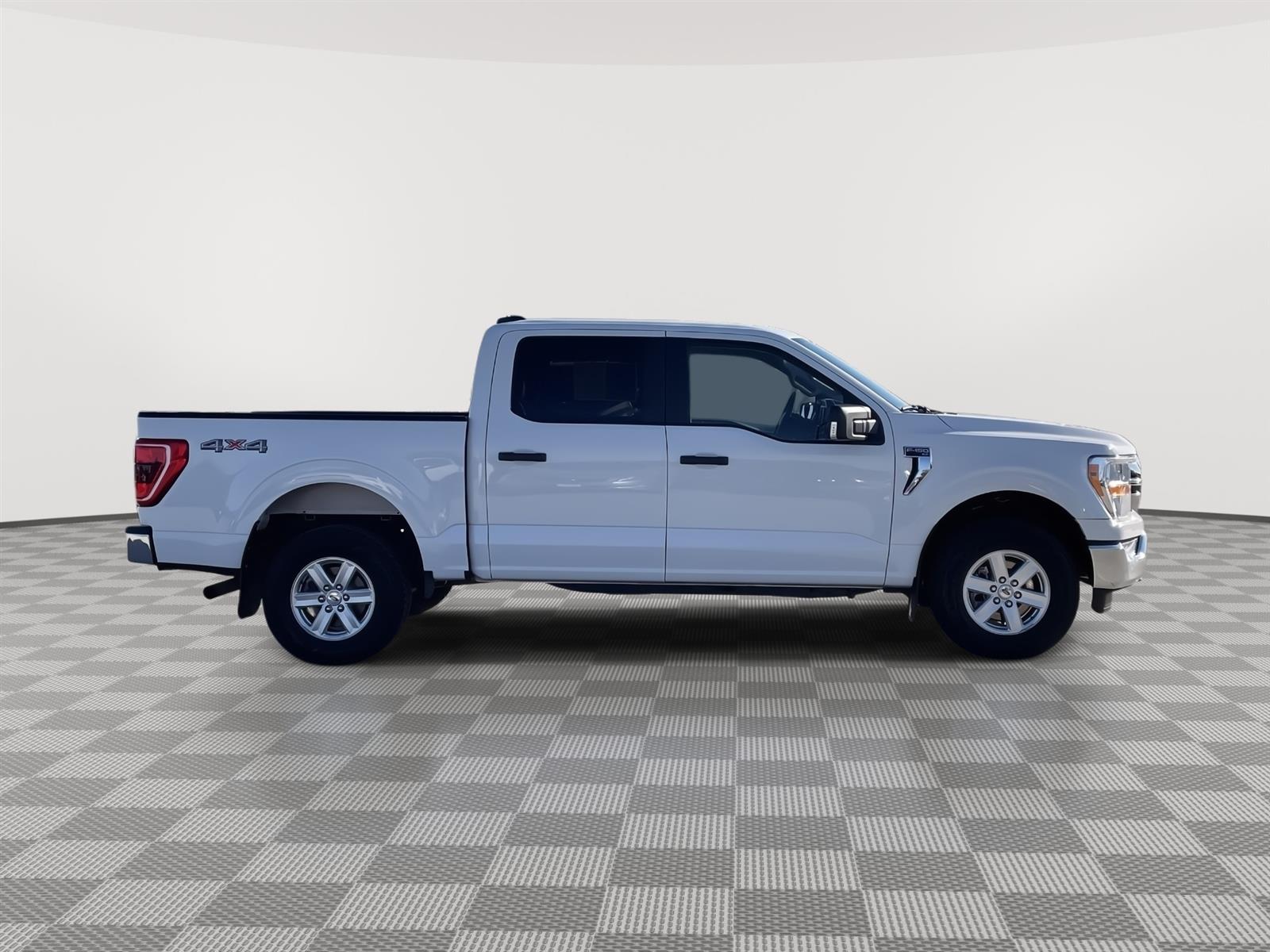 Used 2021 Ford F-150 XLT Crew Cab Truck for sale in Lincoln NE