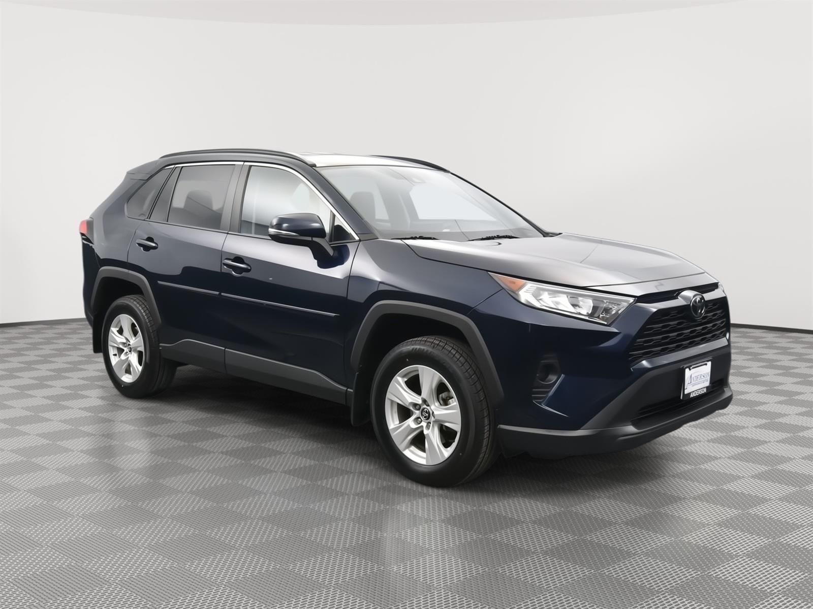 Used 2020 Toyota RAV4 XLE SUV for sale in Grand Island NE