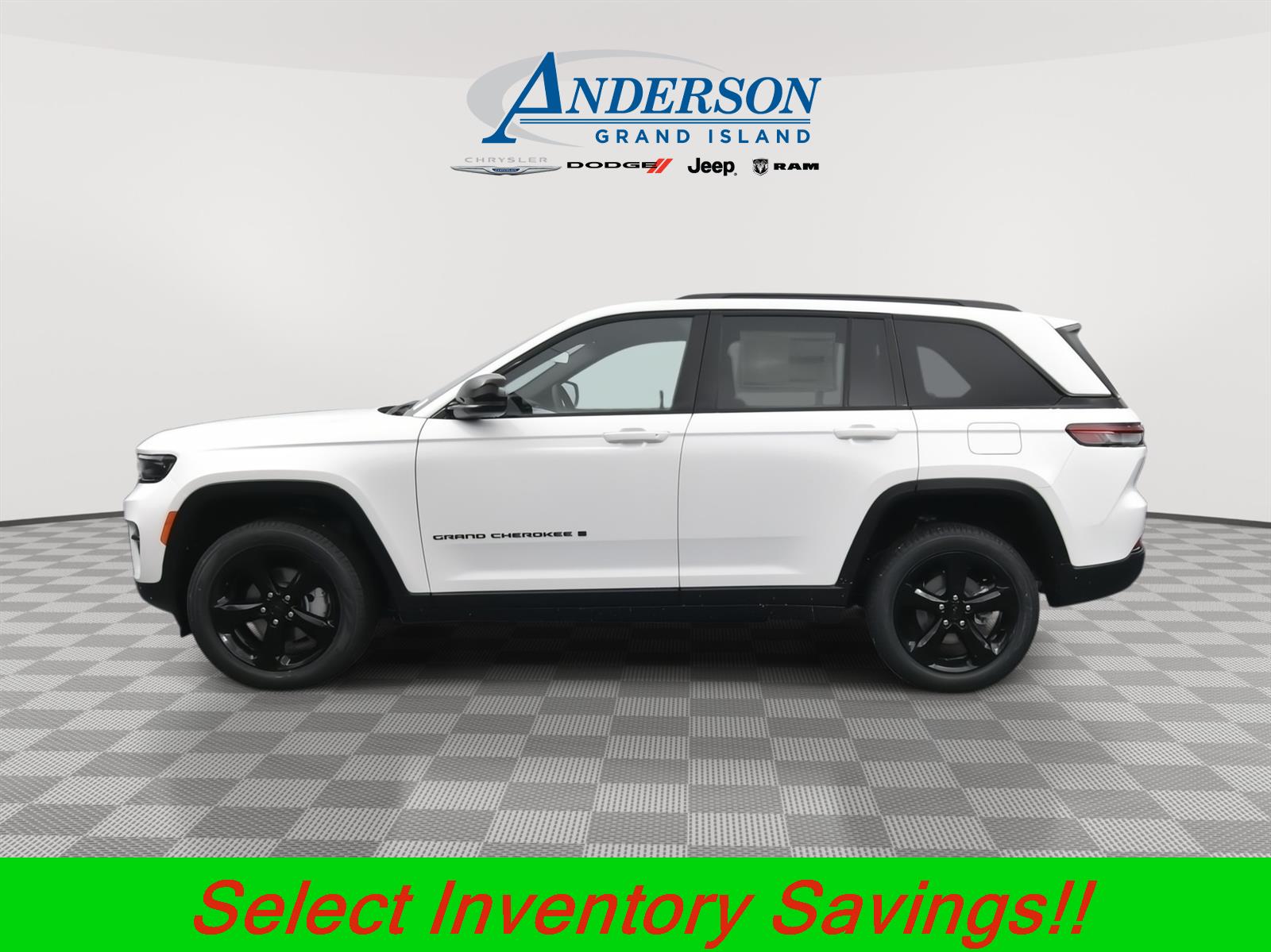 New 2025 Jeep Grand Cherokee for sale in Grand Island NE