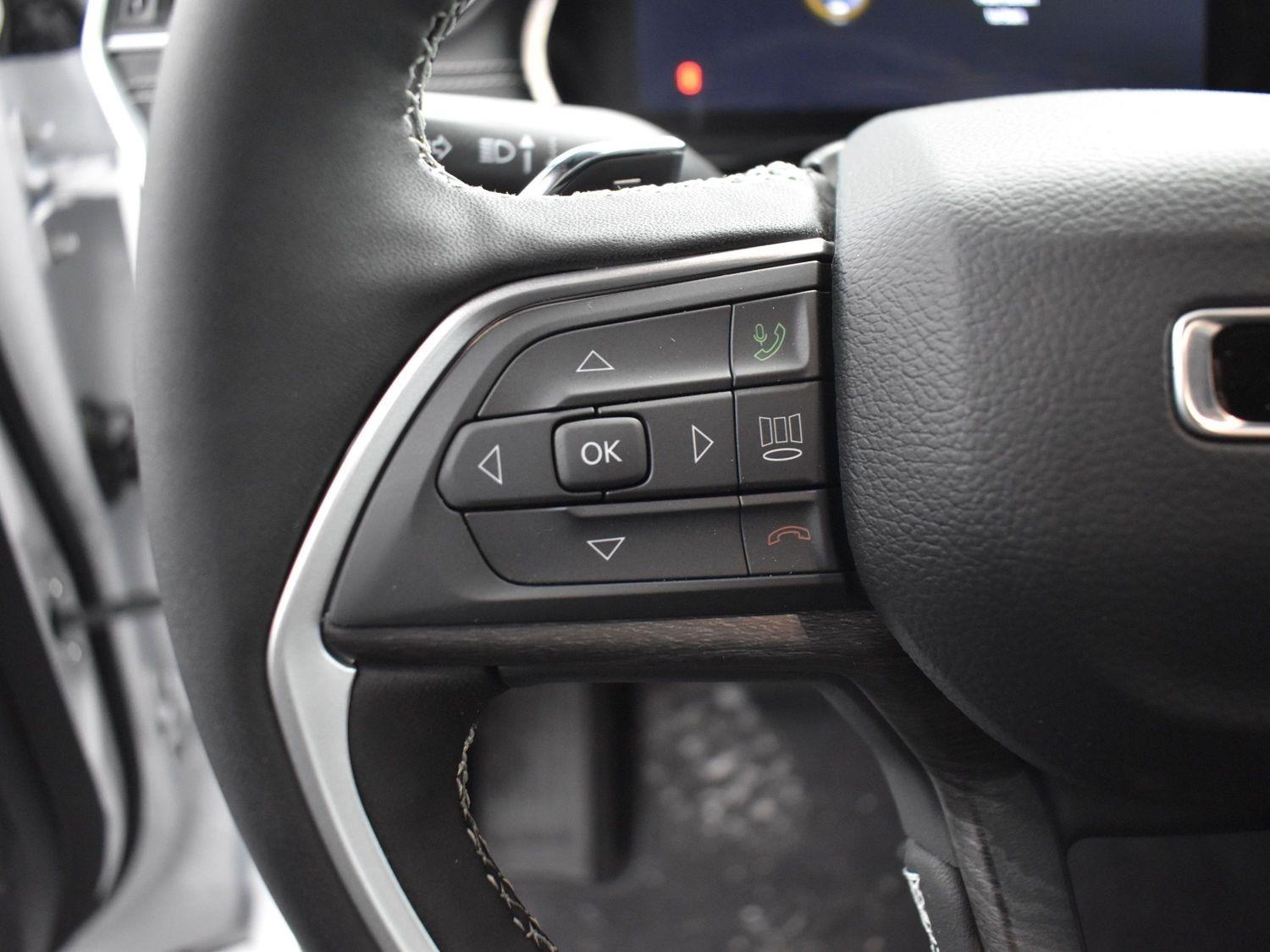 New 2025 Jeep Grand Cherokee Limited SUV/Crossover for sale in Grand Island NE