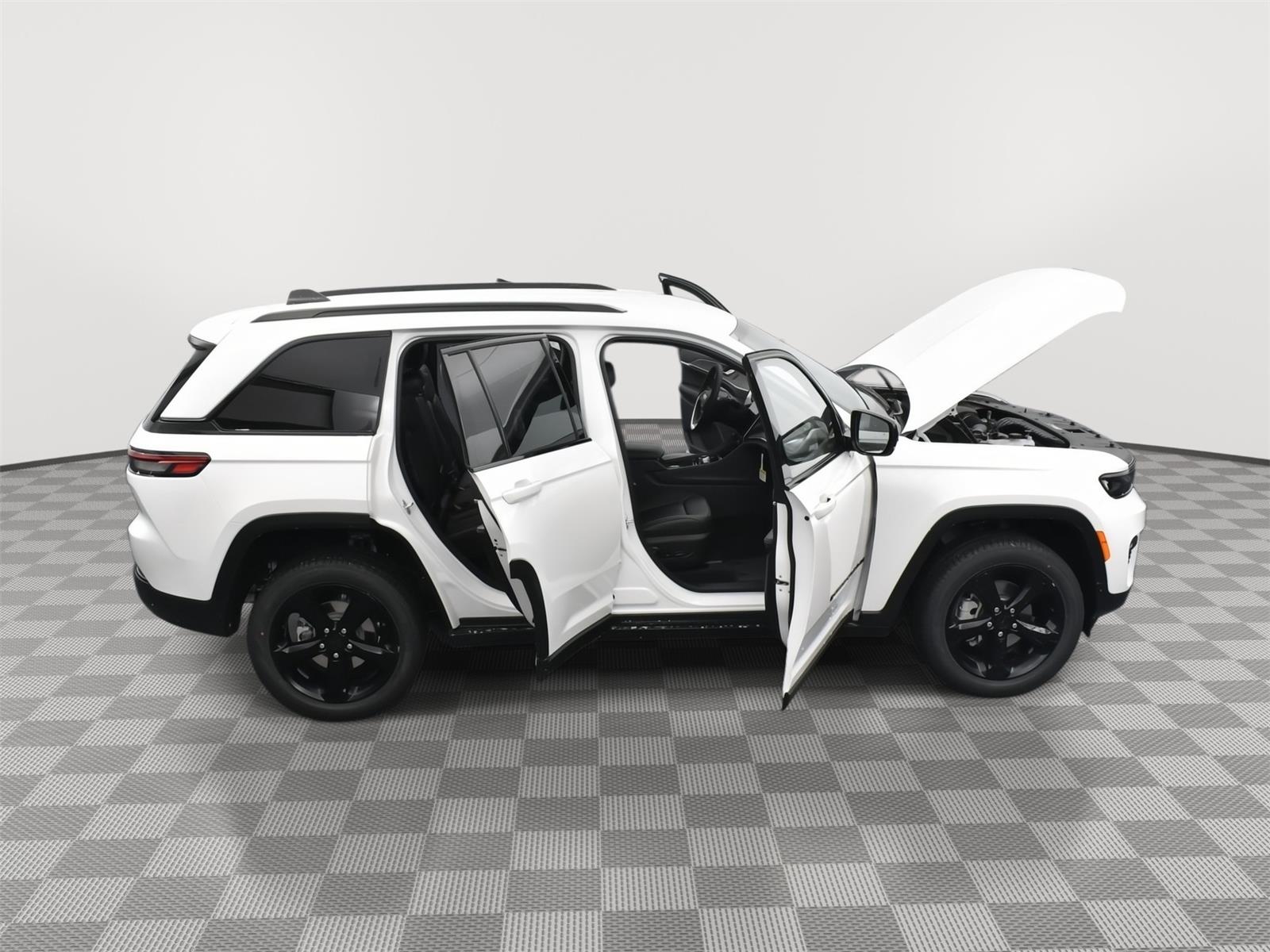 New 2025 Jeep Grand Cherokee Limited SUV/Crossover for sale in Grand Island NE