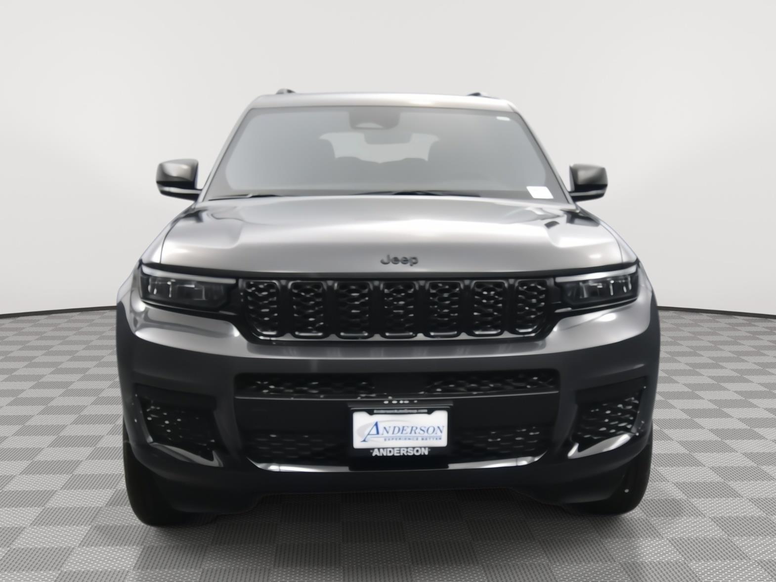 New 2025 Jeep Grand Cherokee L Laredo SUV for sale in Grand Island NE