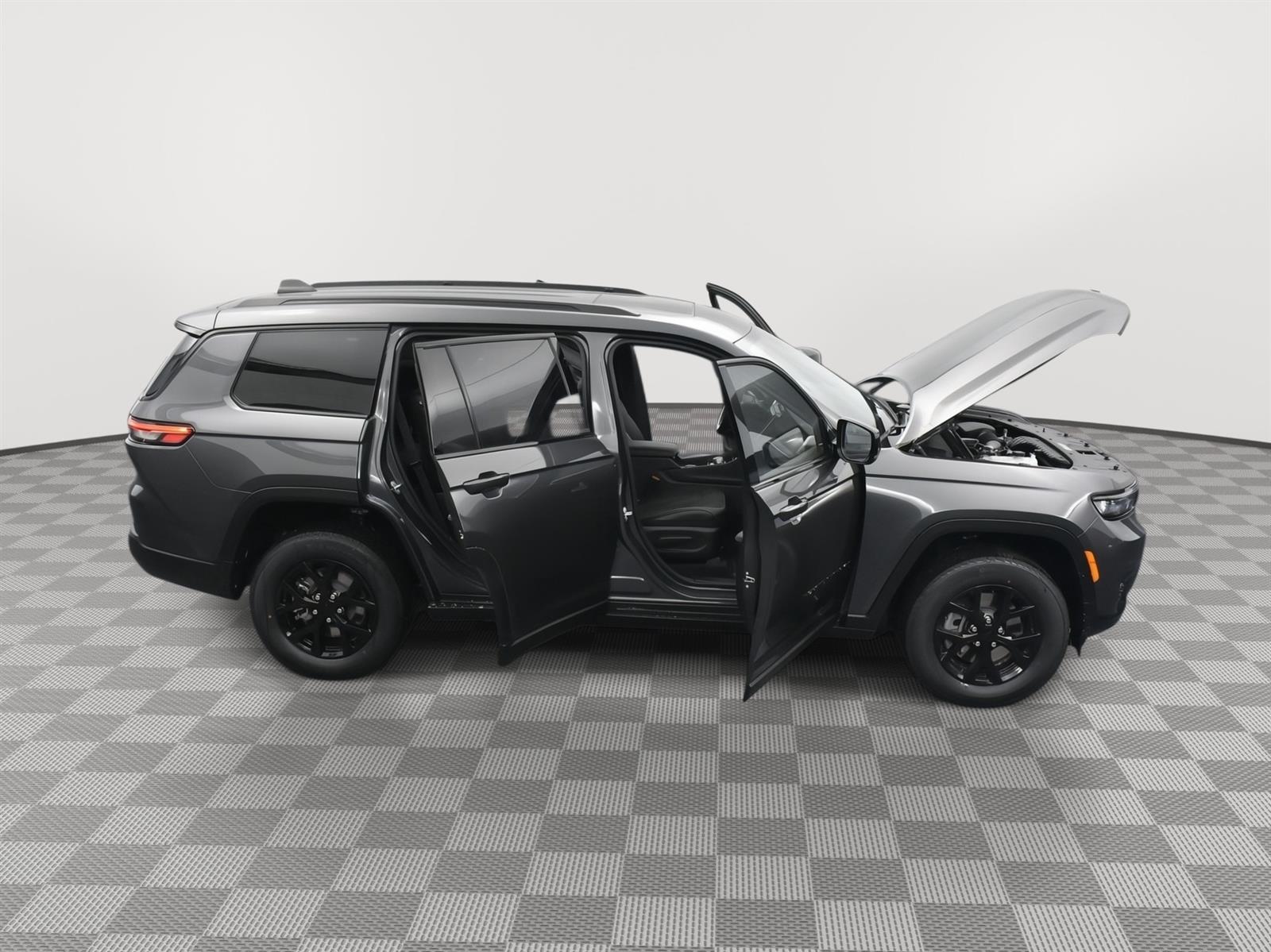 New 2025 Jeep Grand Cherokee L Laredo SUV for sale in Grand Island NE
