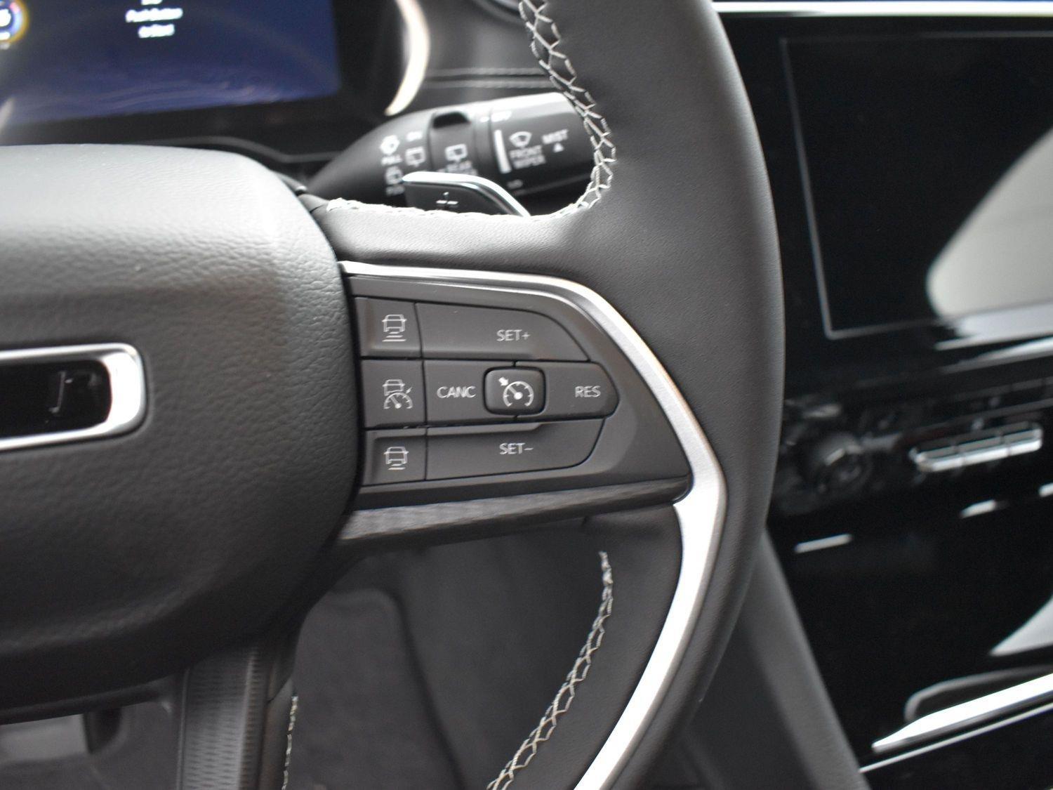 New 2025 Jeep Grand Cherokee L Altitude X SUV/Crossover for sale in Grand Island NE