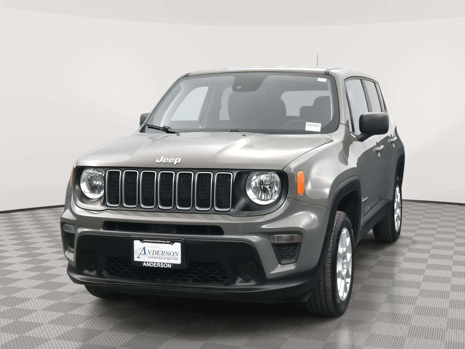 Used 2023 Jeep Renegade Latitude SUV for sale in Grand Island NE