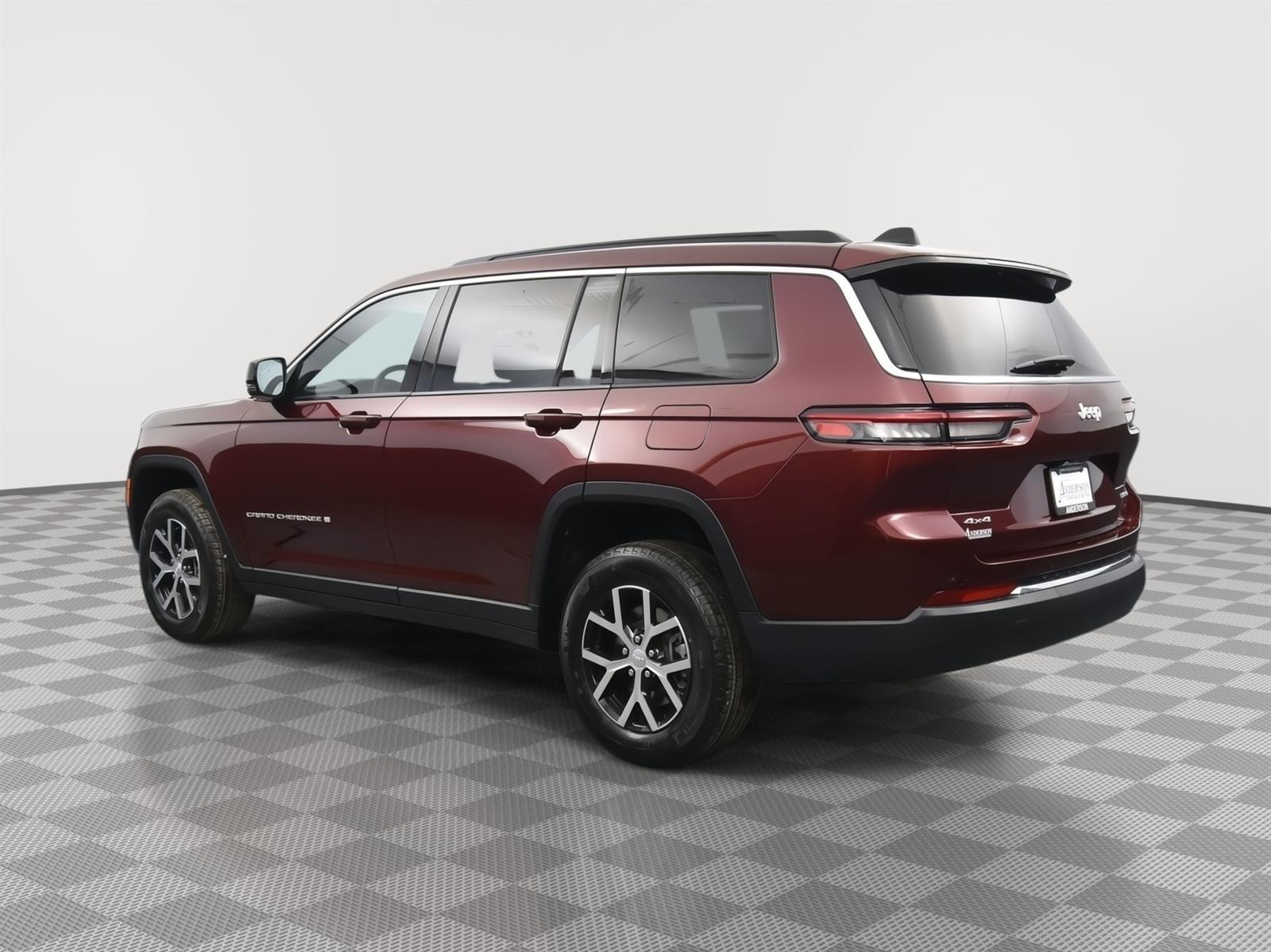 New 2025 Jeep Grand Cherokee L Limited SUV for sale in Grand Island NE