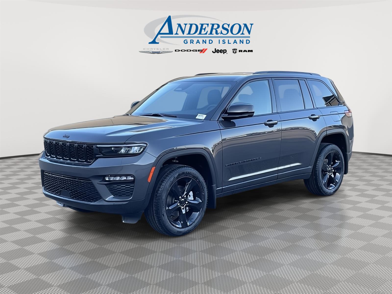New 2025 Jeep Grand Cherokee Limited SUV for sale in Grand Island NE