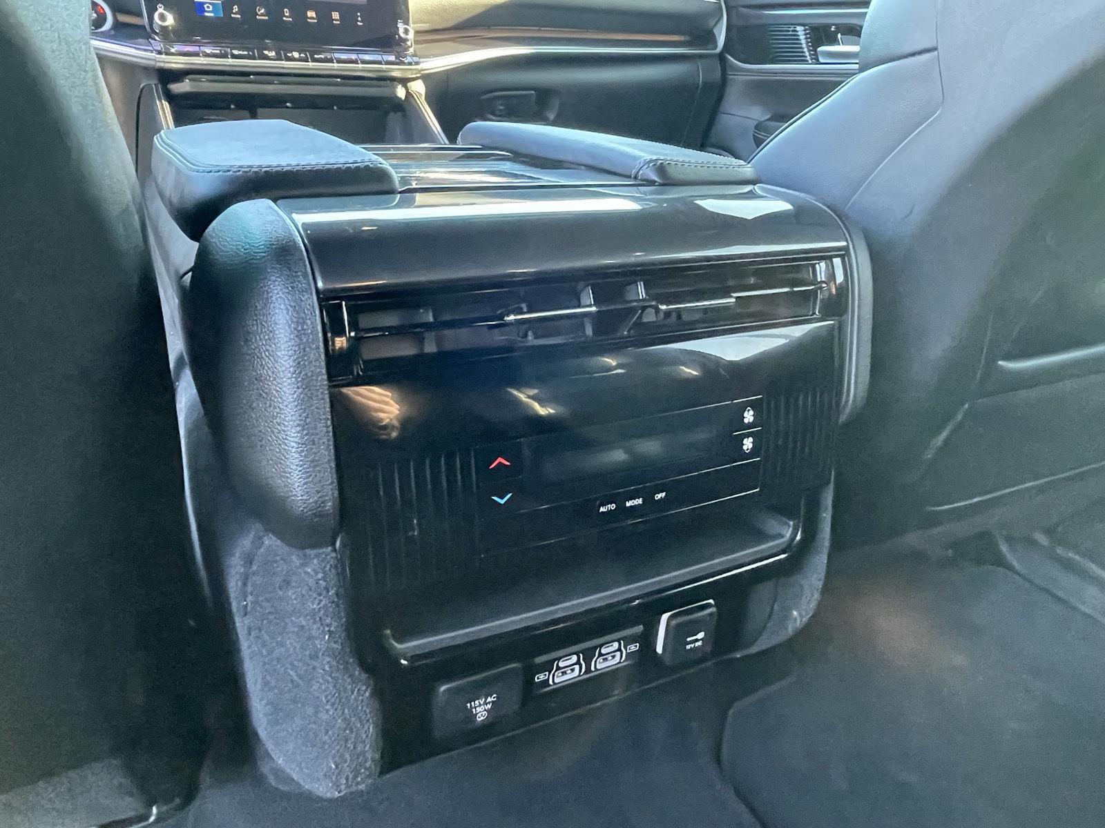 Used 2024 Jeep Wagoneer L  SUV for sale in Grand Island NE