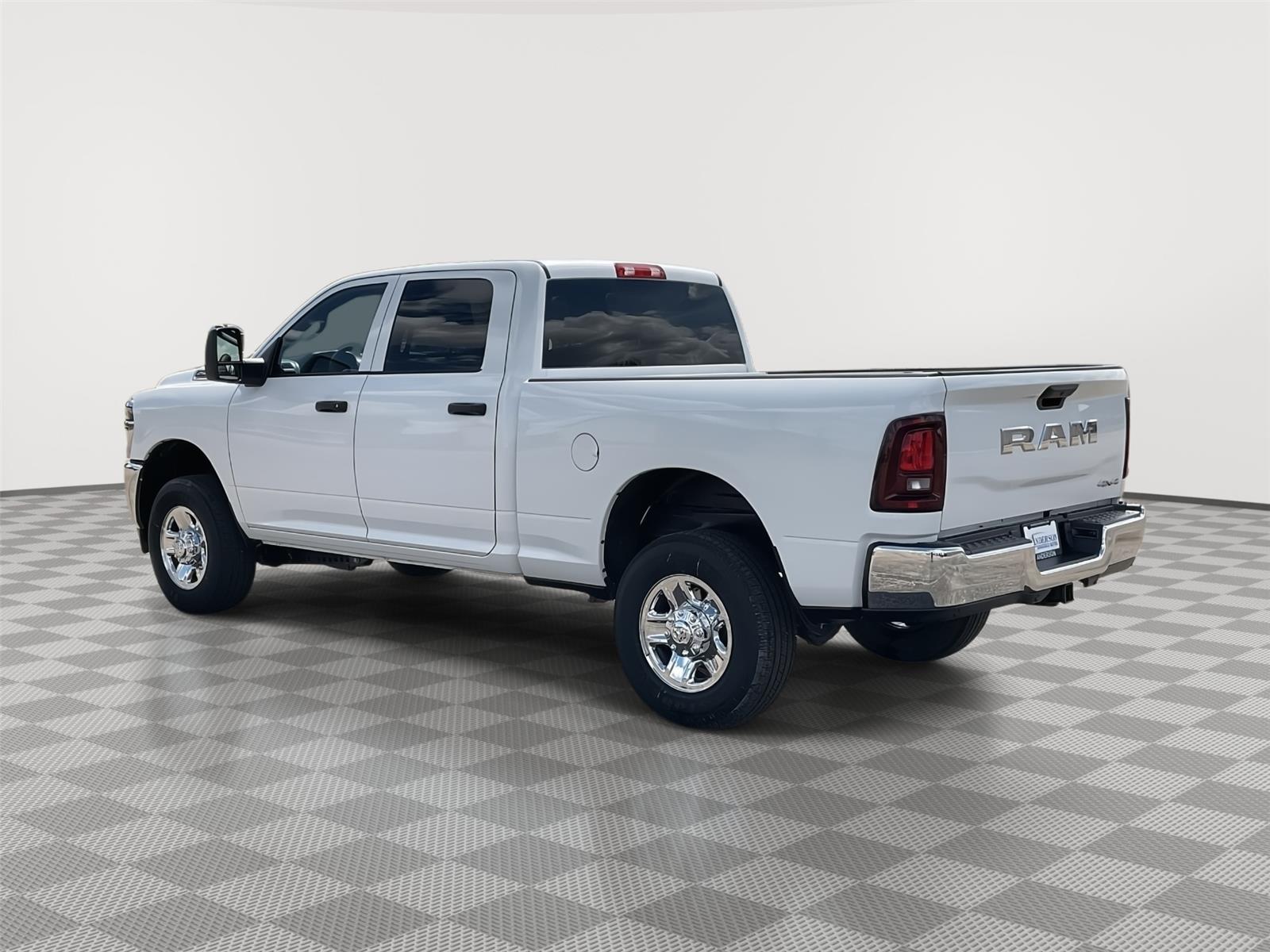 2025 Ram 2500 Tradesman photo 3