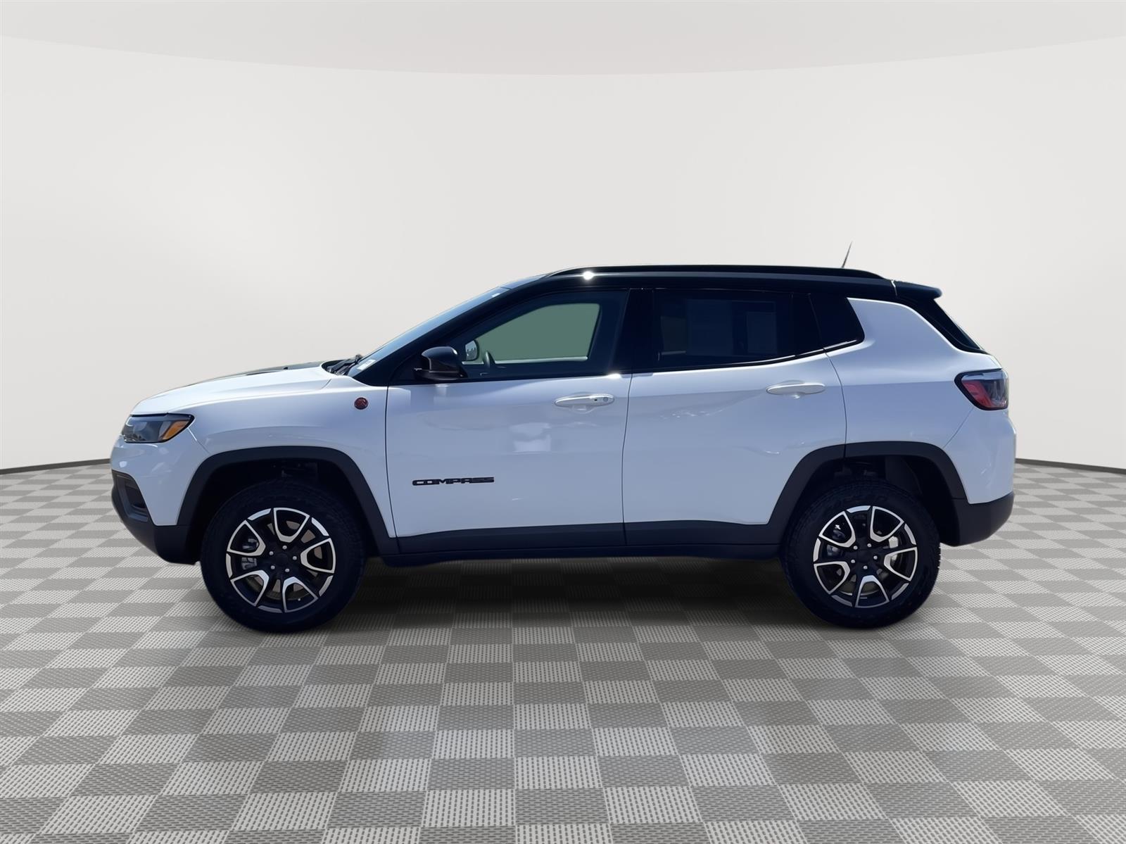 Used 2024 Jeep Compass Trailhawk SUV for sale in Grand Island NE