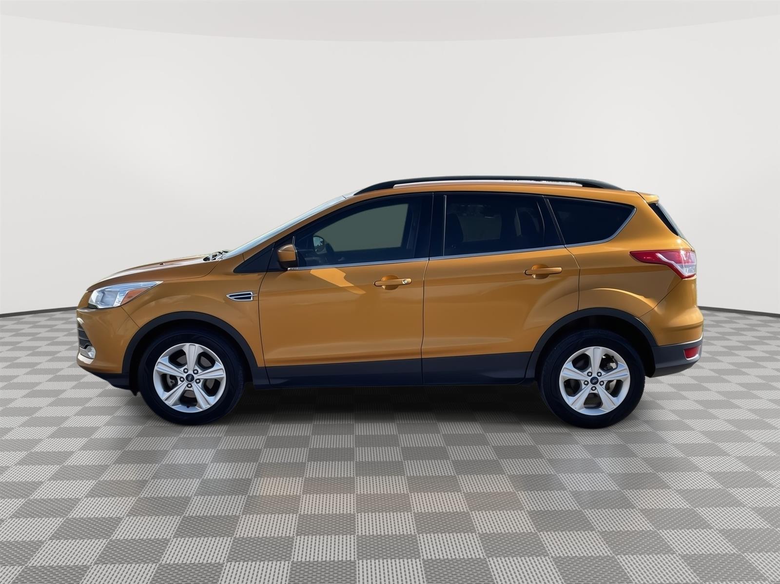 Used 2016 Ford Escape SE SUV for sale in Grand Island NE