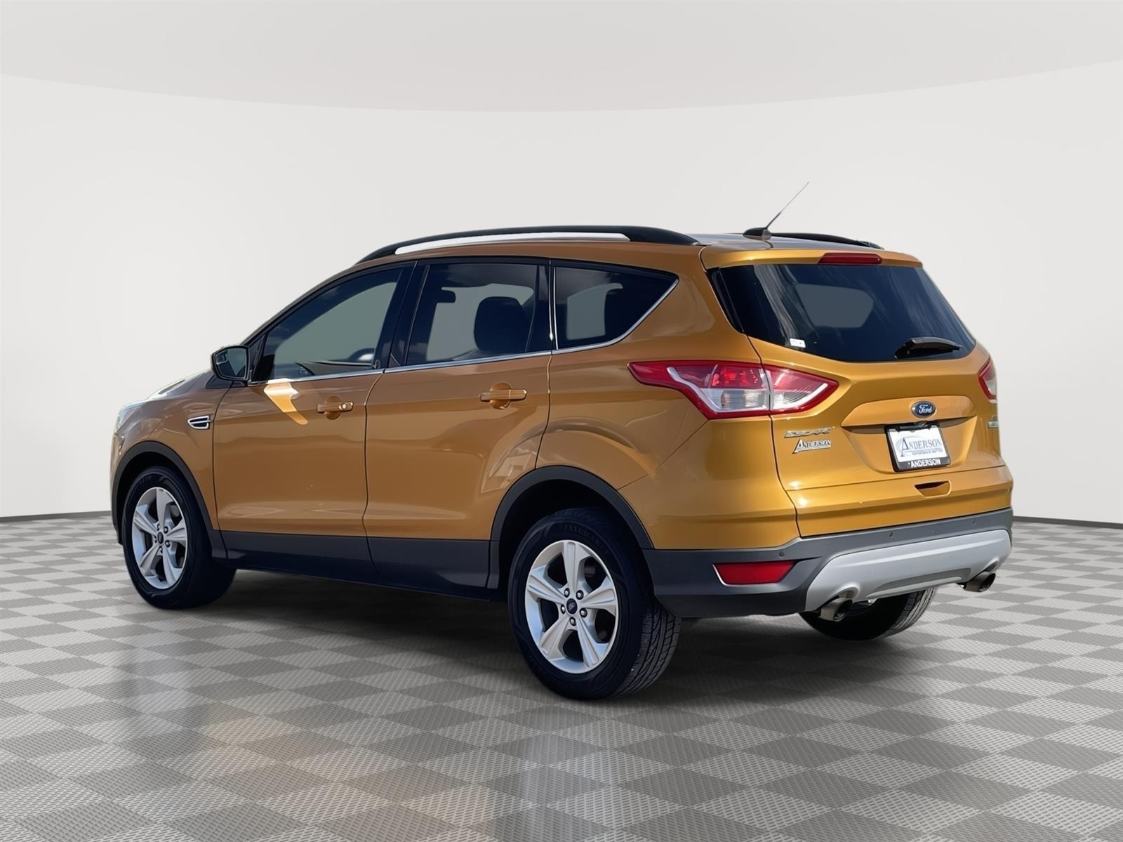 Used 2016 Ford Escape SE SUV for sale in Grand Island NE
