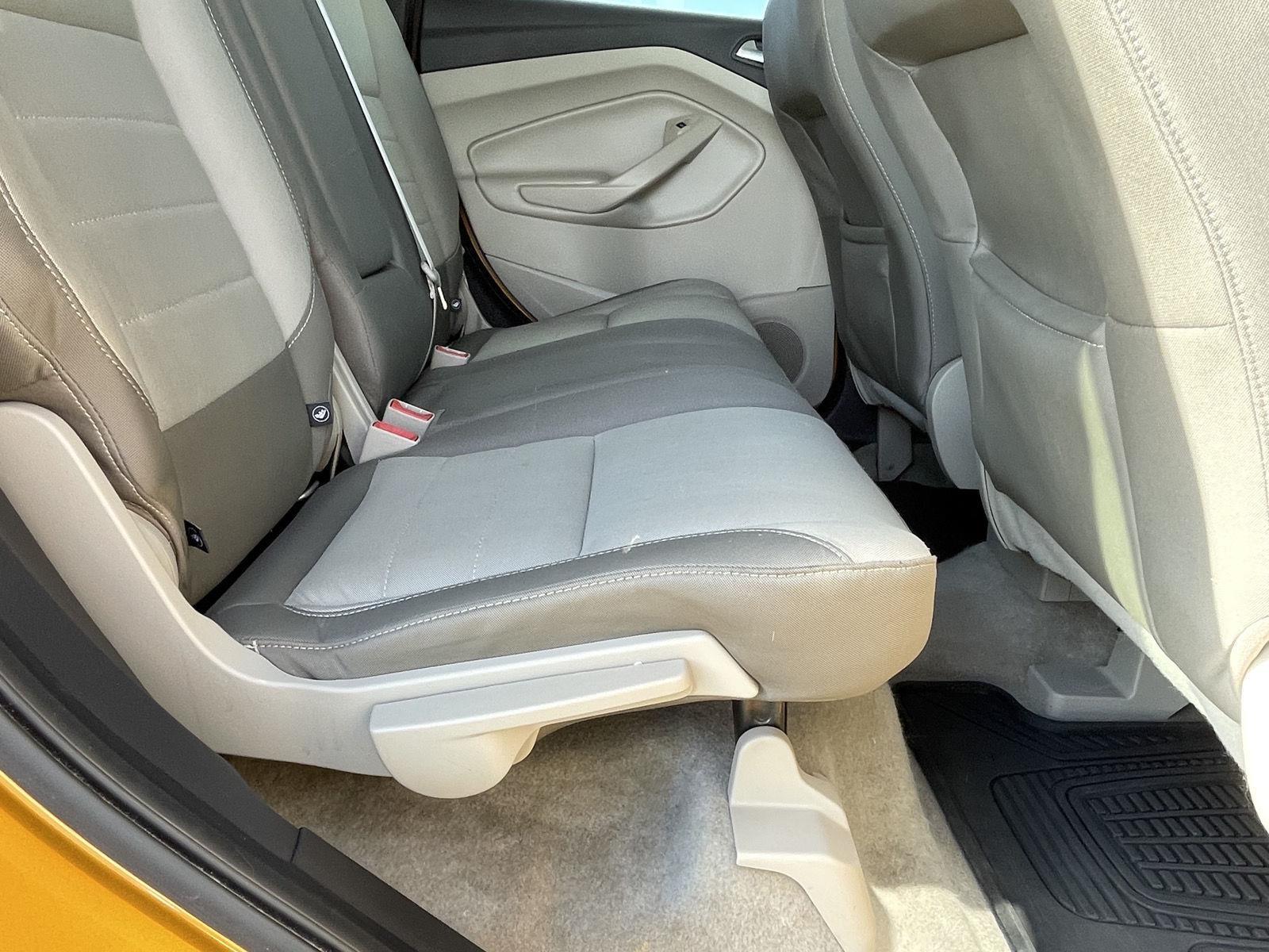 Used 2016 Ford Escape SE SUV for sale in Grand Island NE