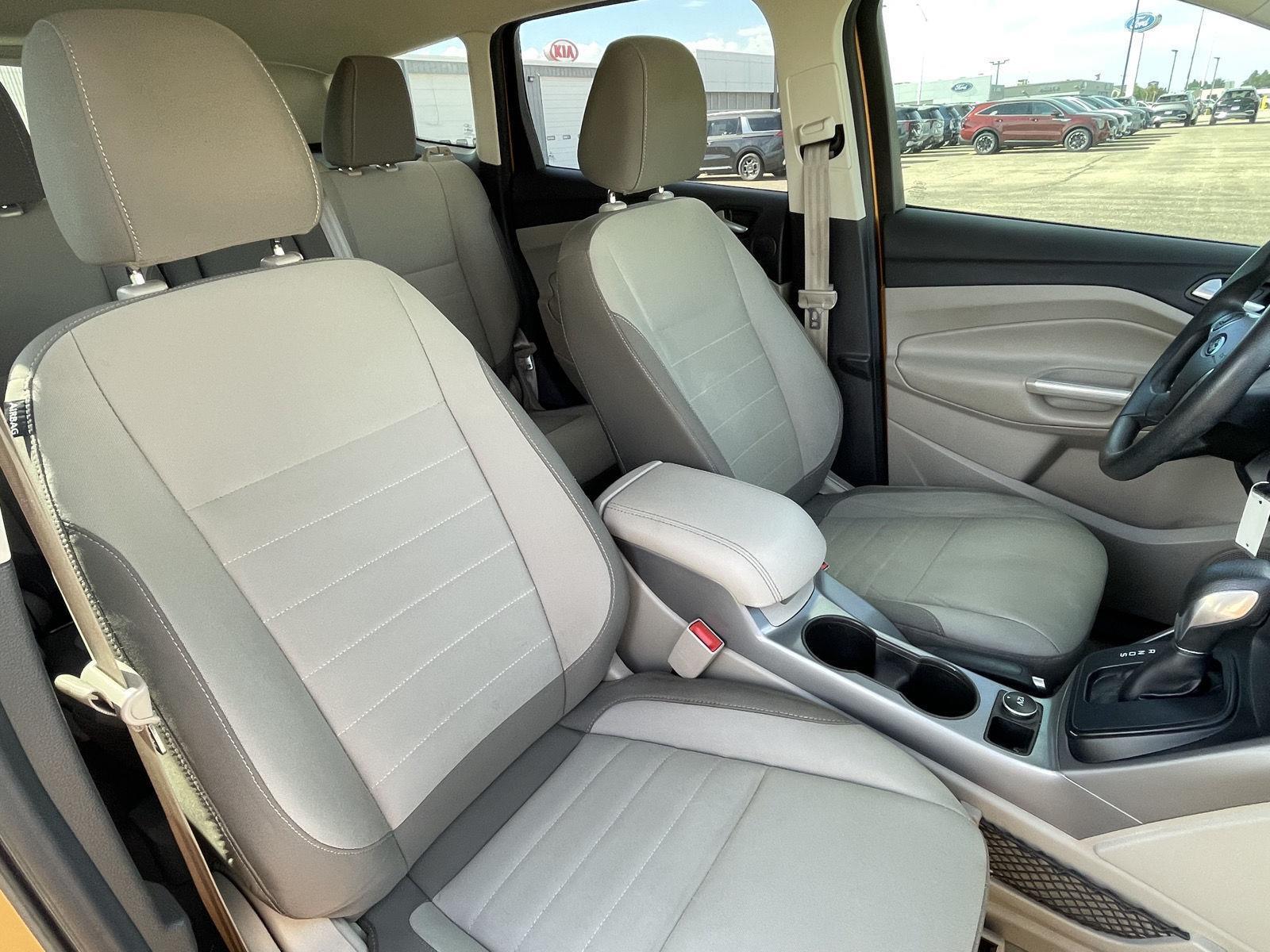 Used 2016 Ford Escape SE SUV for sale in Grand Island NE