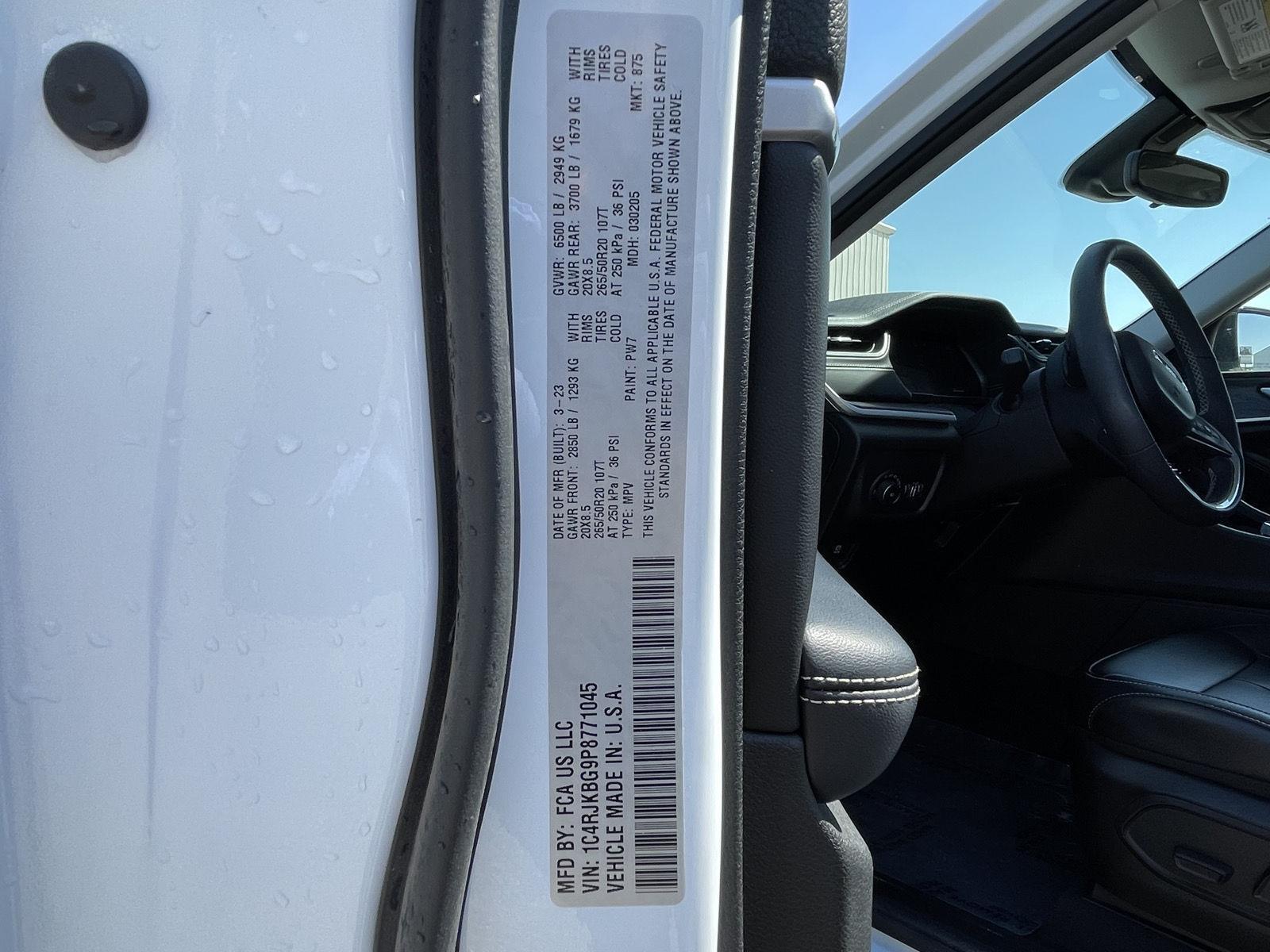 Used 2023 Jeep Grand Cherokee L Limited SUV for sale in Grand Island NE