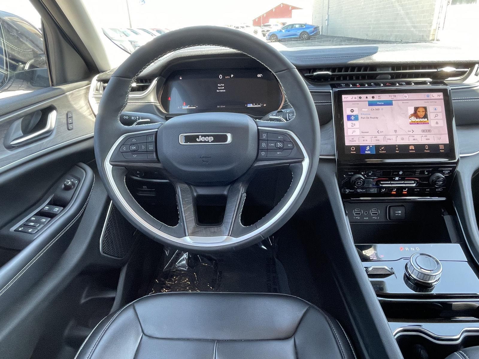 Used 2023 Jeep Grand Cherokee L Limited SUV for sale in Grand Island NE
