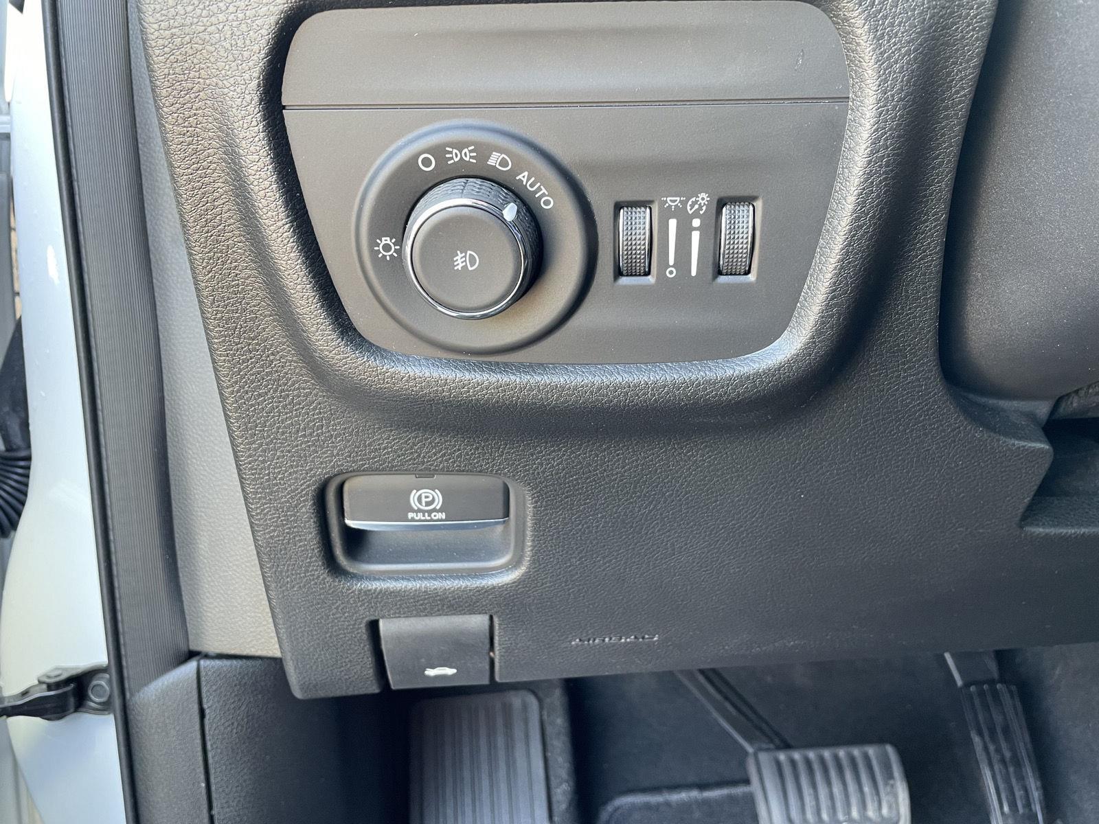 Used 2023 Jeep Grand Cherokee L Limited SUV for sale in Grand Island NE