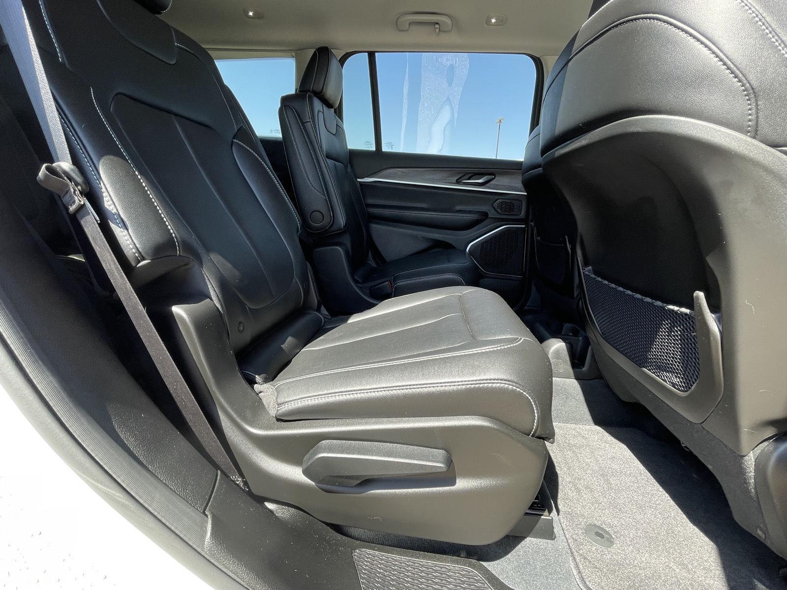 Used 2023 Jeep Grand Cherokee L Limited SUV for sale in Grand Island NE