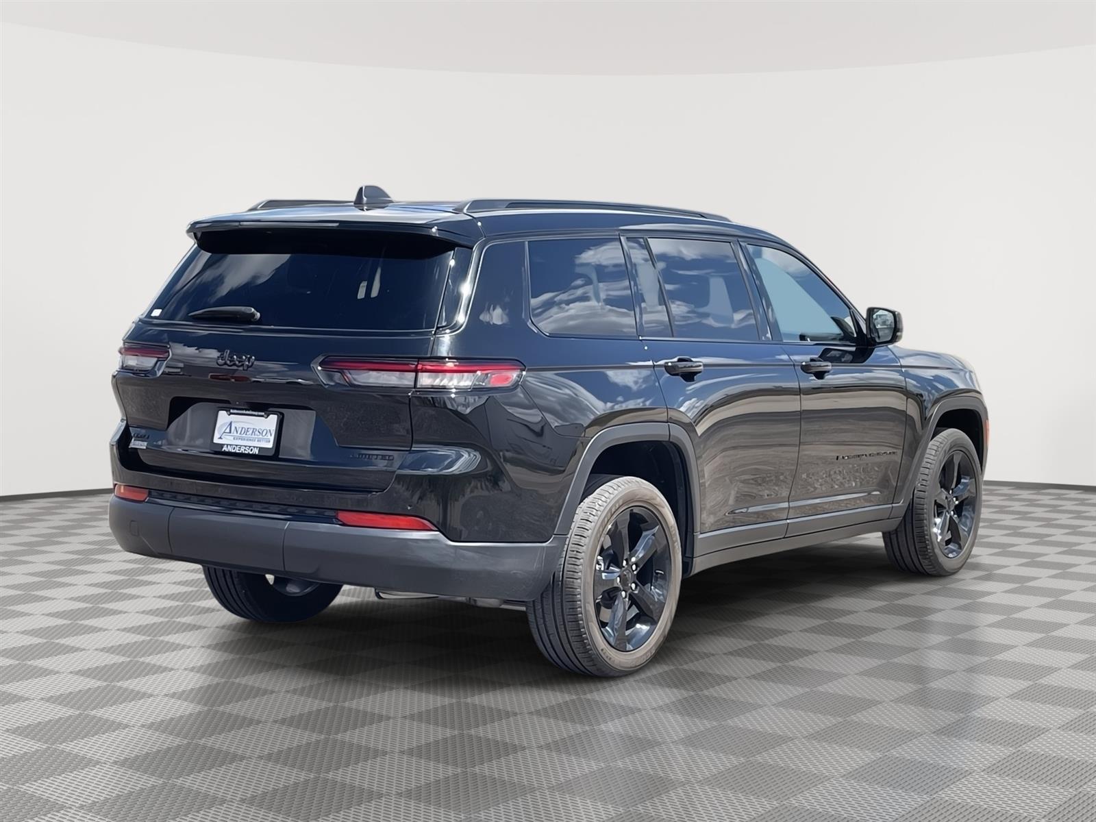 Pre-Owned 2024 Jeep Grand Cherokee L for sale in Grand Island NE