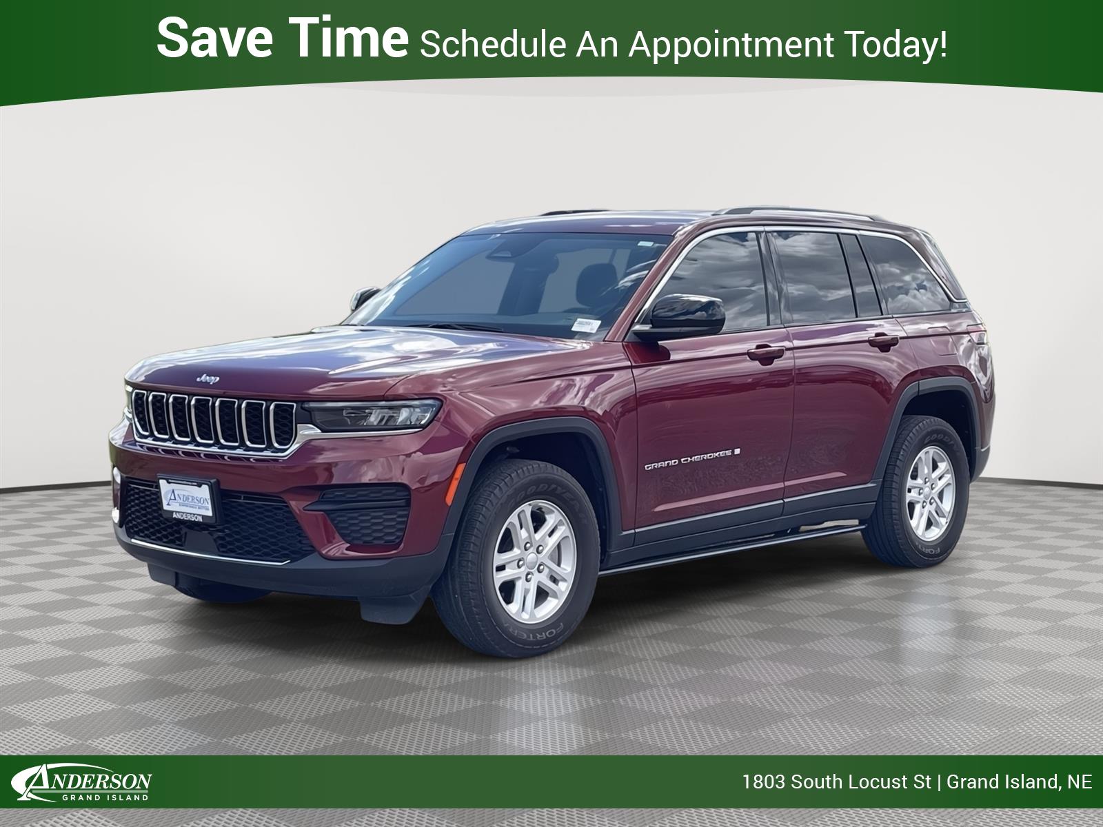 Used 2023 Jeep Grand Cherokee Laredo SUV for sale in Grand Island NE
