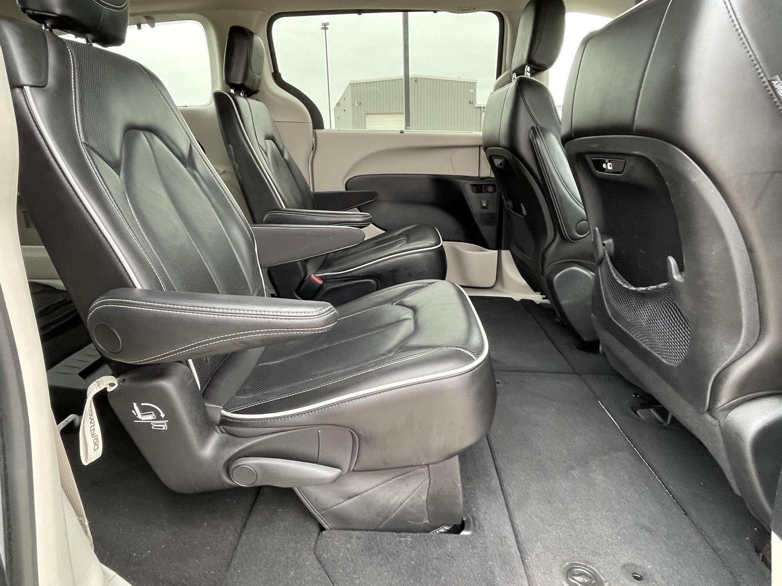 Pre-Owned 2023 Chrysler Pacifica for sale in Grand Island NE