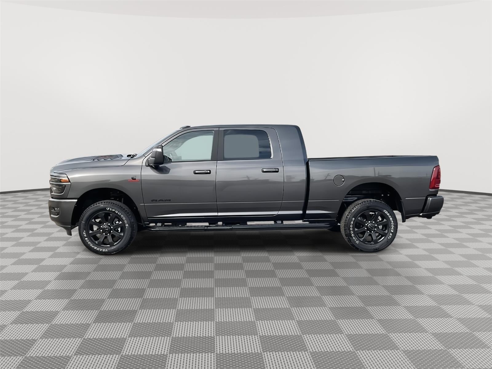 2025 Ram 2500 Laramie photo 2