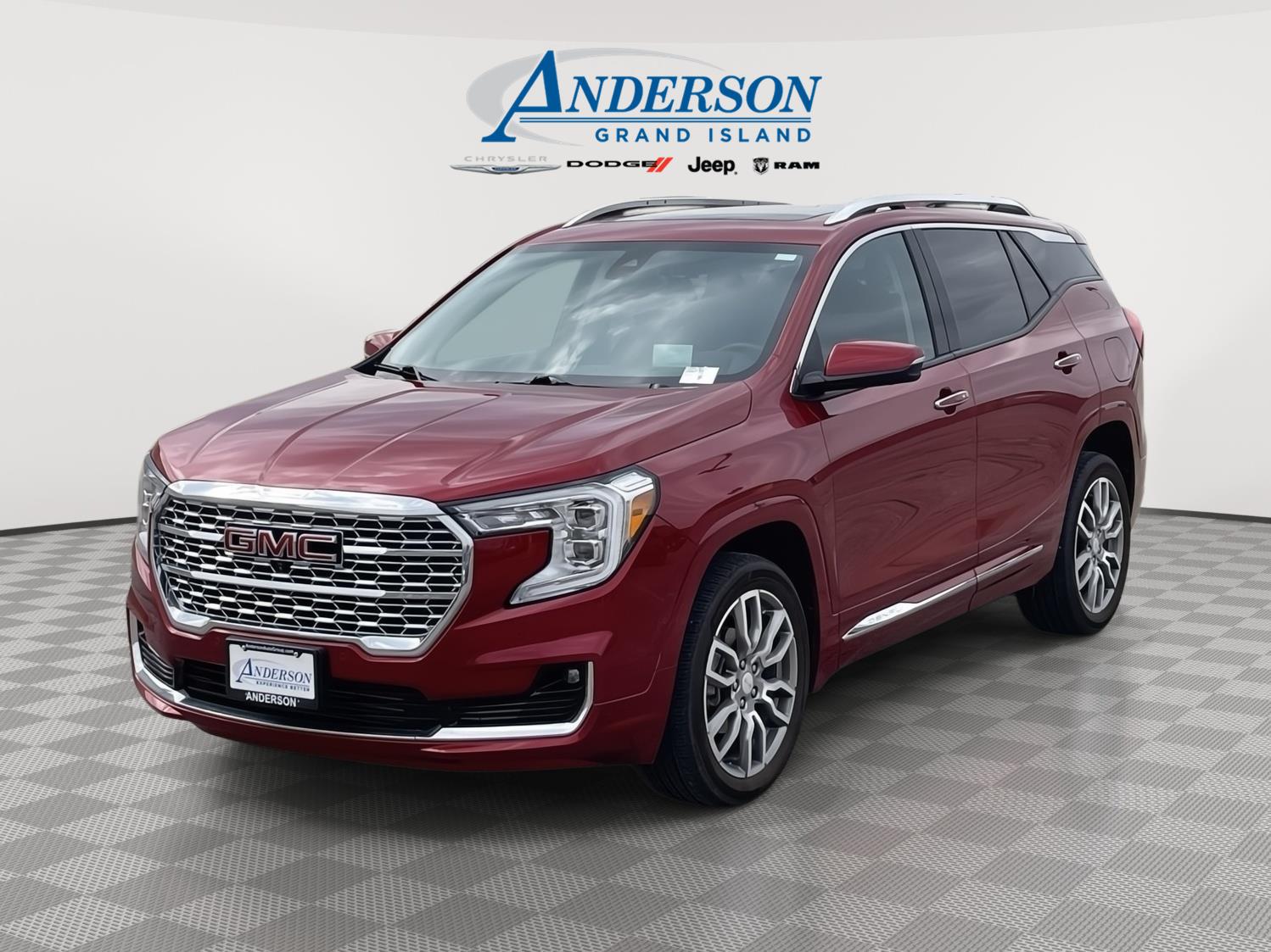 Used 2023 GMC Terrain Denali Stock: 13002476A