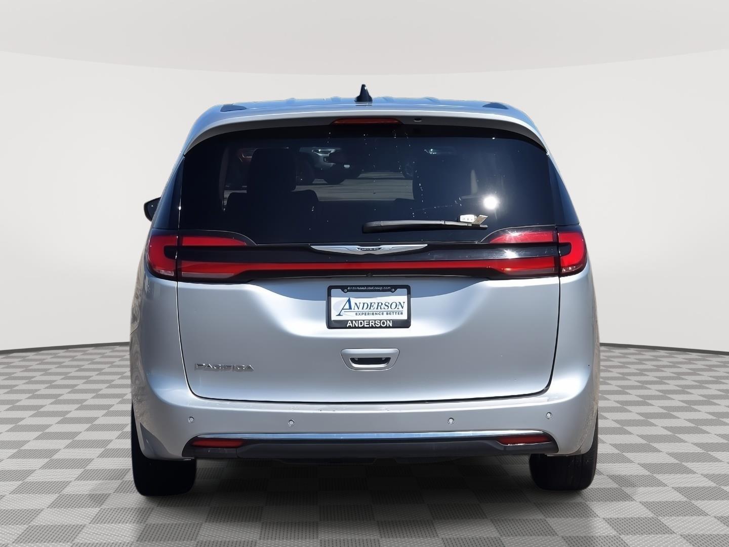 Used 2023 Chrysler Pacifica Touring L Minivans for sale in Grand Island NE