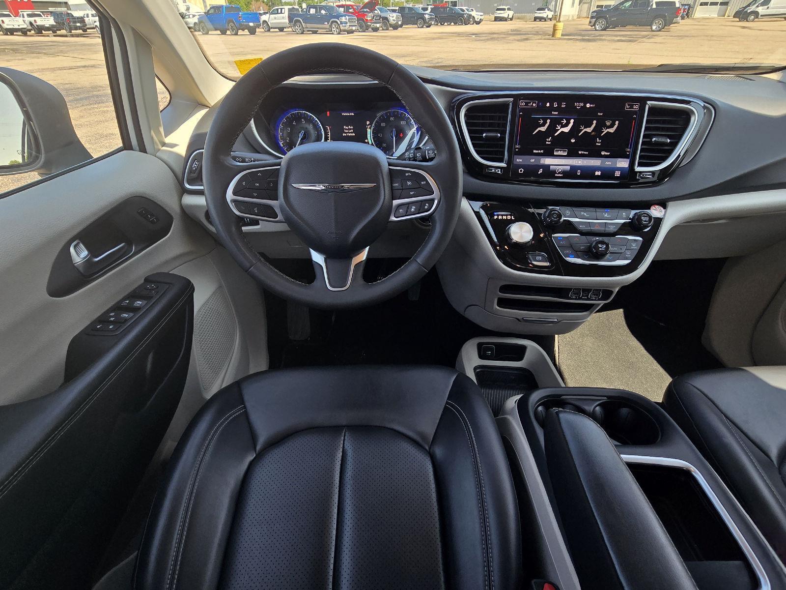 Pre-Owned 2023 Chrysler Pacifica for sale in Grand Island NE