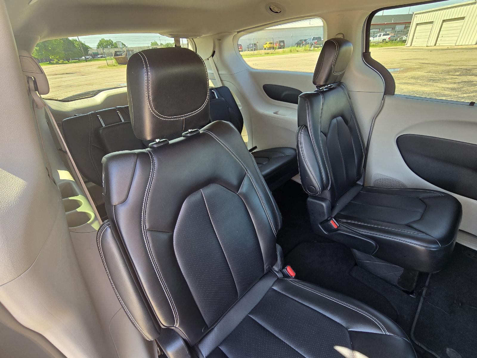 Pre-Owned 2023 Chrysler Pacifica for sale in Grand Island NE