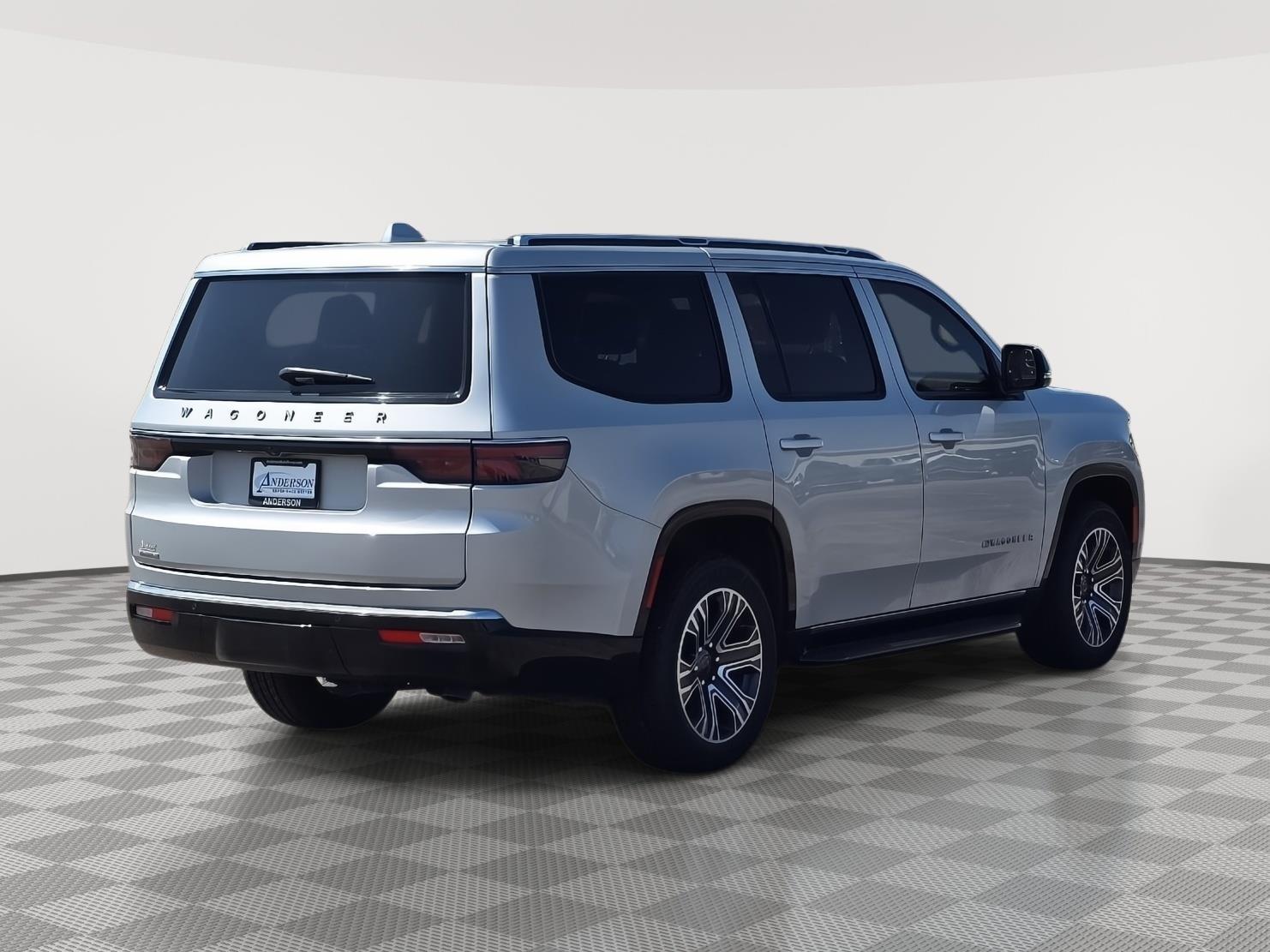 Used 2023 Jeep Wagoneer Base SUV for sale in Grand Island NE