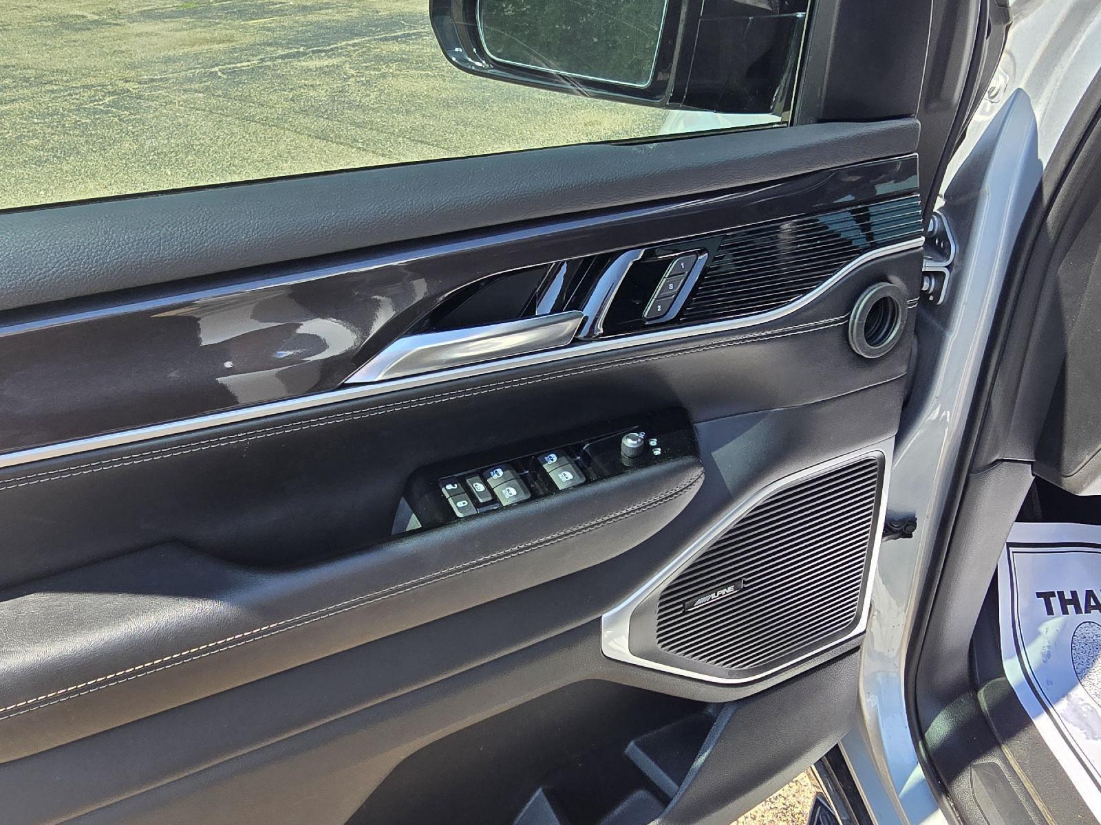 Used 2023 Jeep Wagoneer Base SUV for sale in Grand Island NE